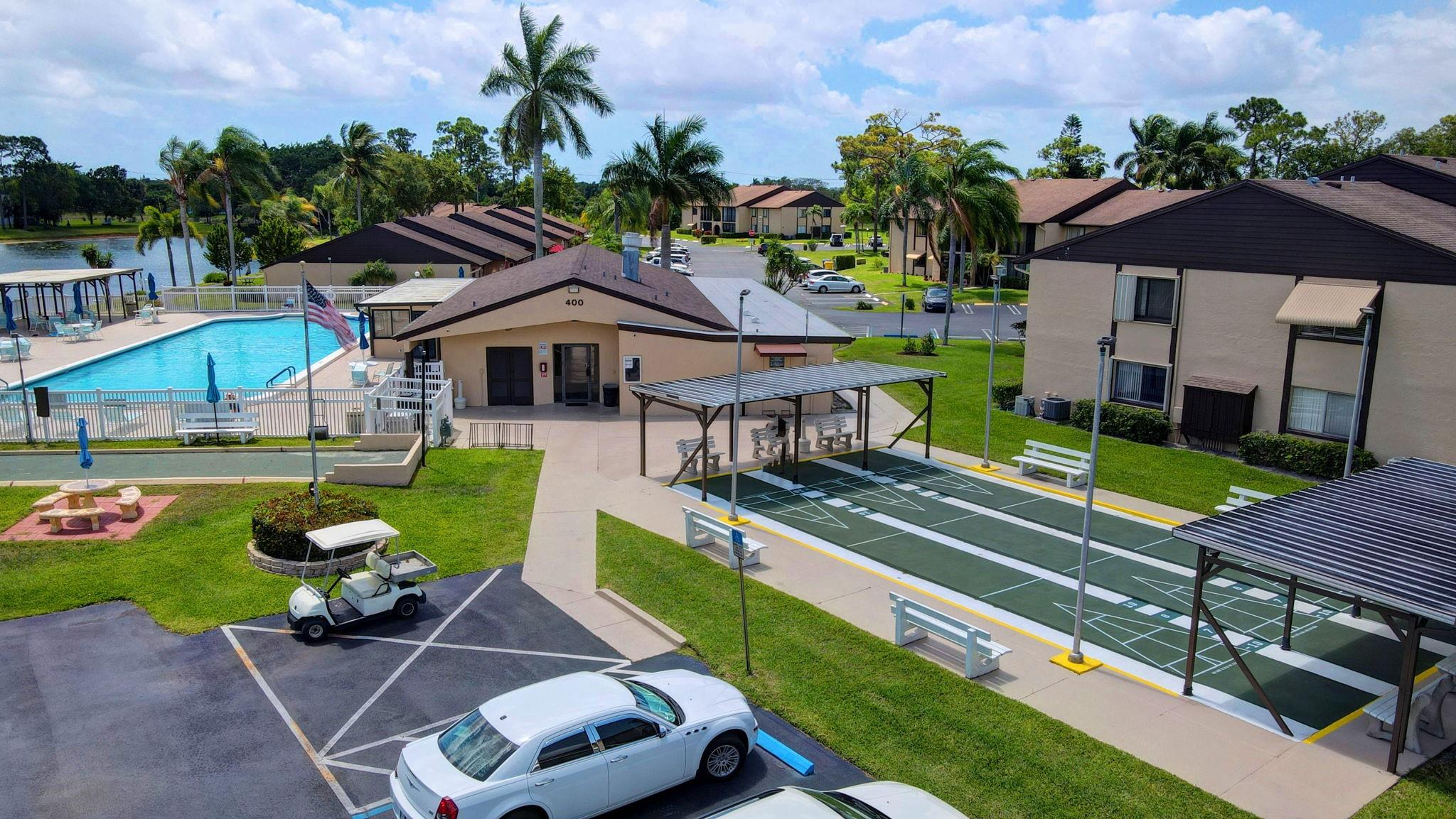 PINE RIDGE SOUTH - Residential