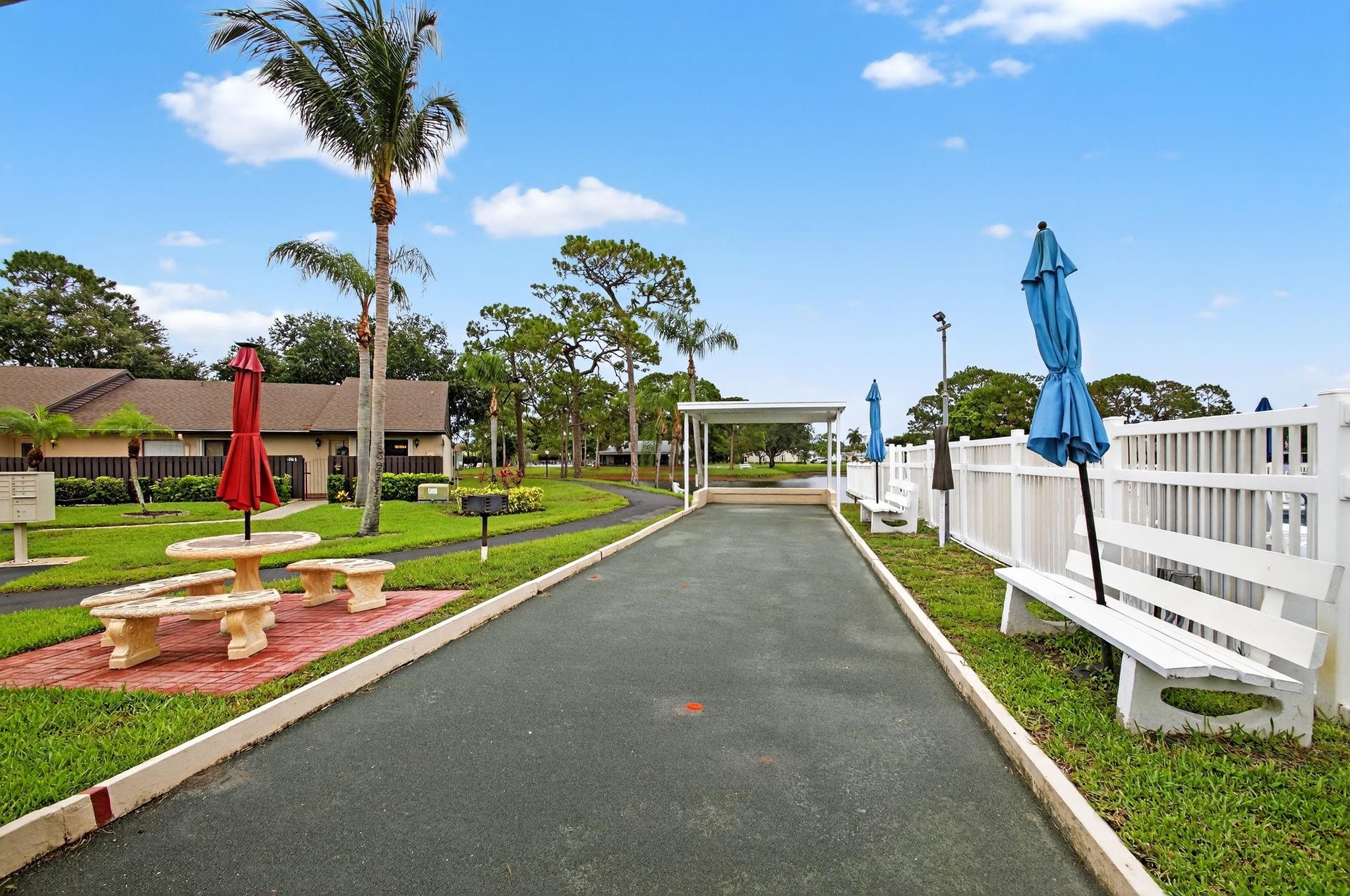 PINE RIDGE SOUTH - Residential