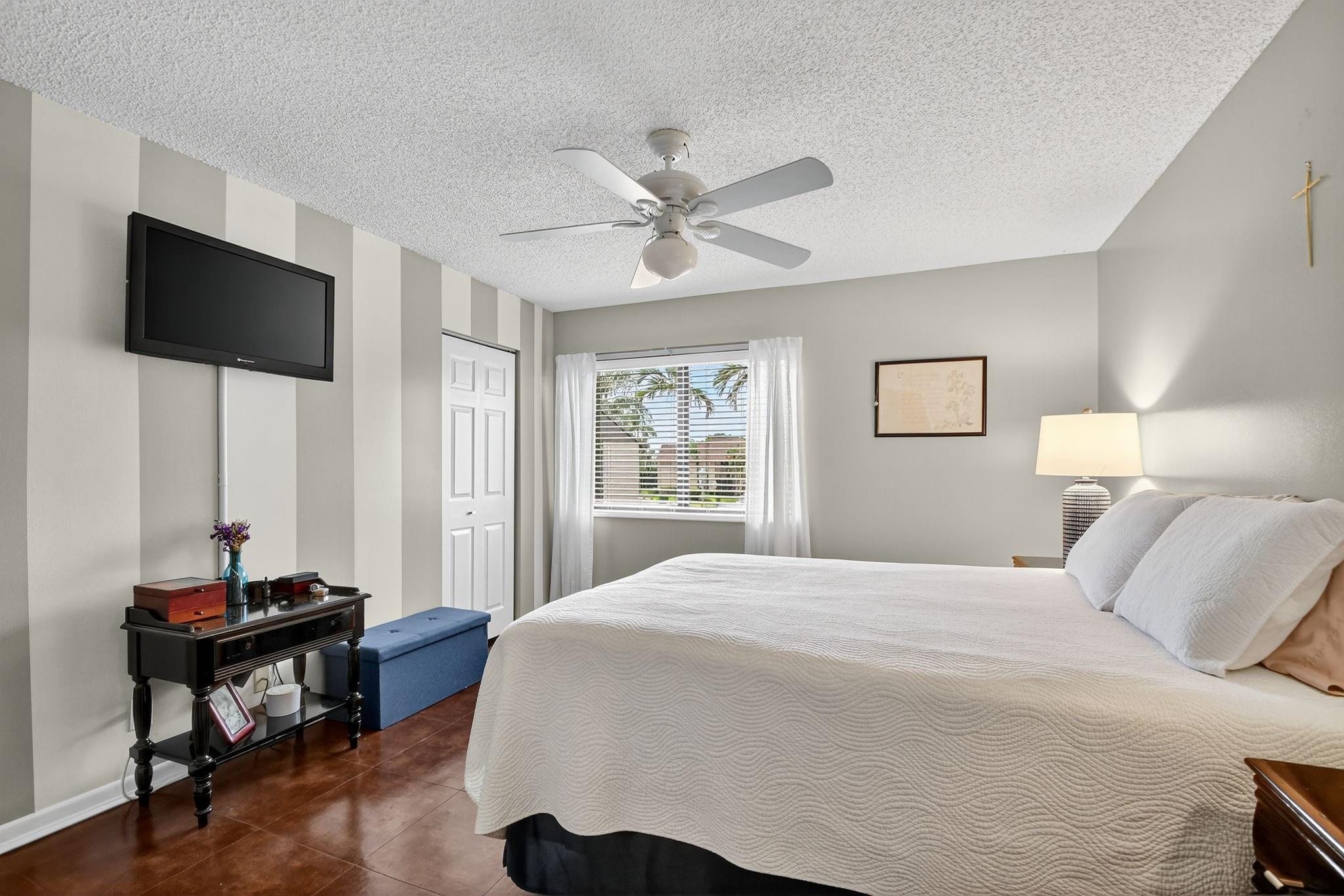 PINE RIDGE SOUTH - Residential