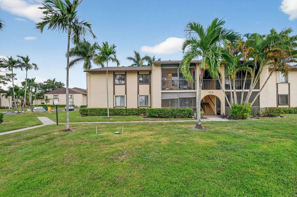 Photo of 426 Pine Glen Lane #c2, Greenacres, FL 33463 (MLS # F10532756)