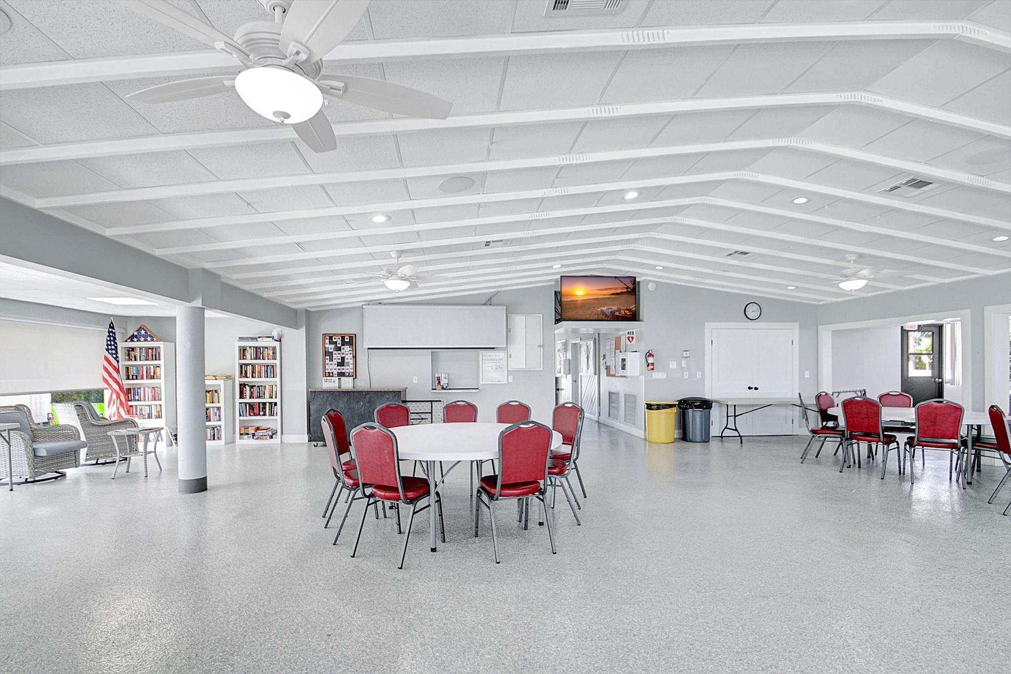PINE RIDGE SOUTH - Residential