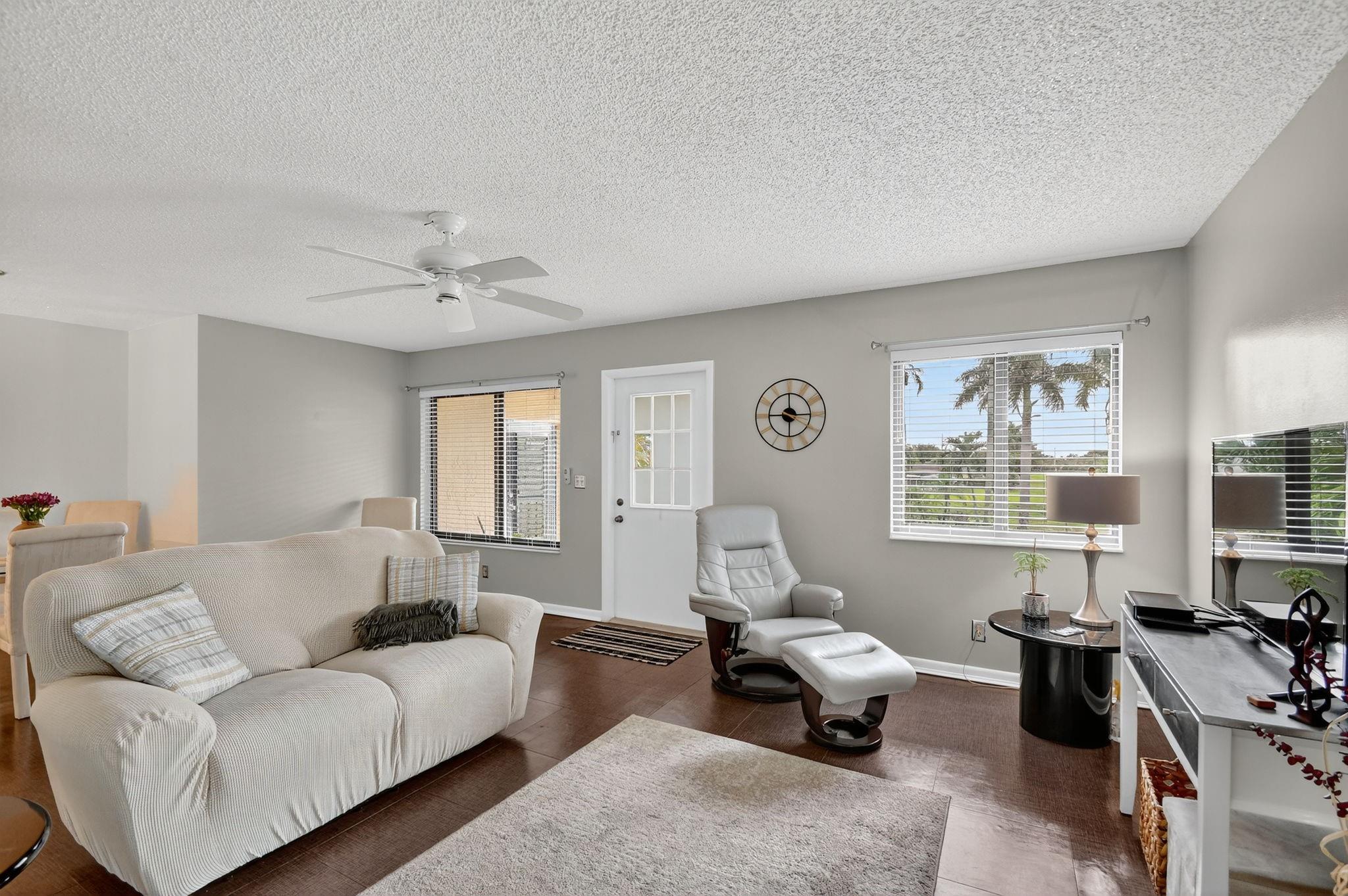 PINE RIDGE SOUTH - Residential