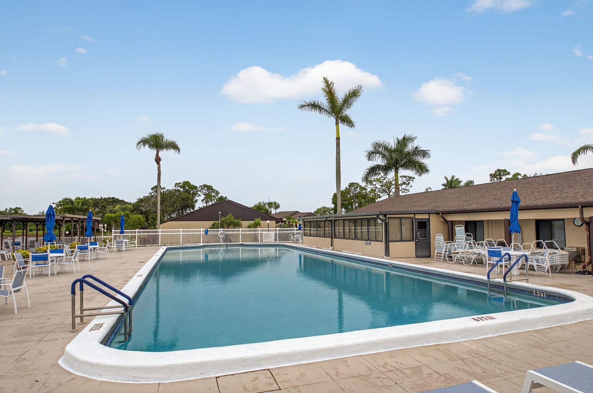 PINE RIDGE SOUTH - Residential