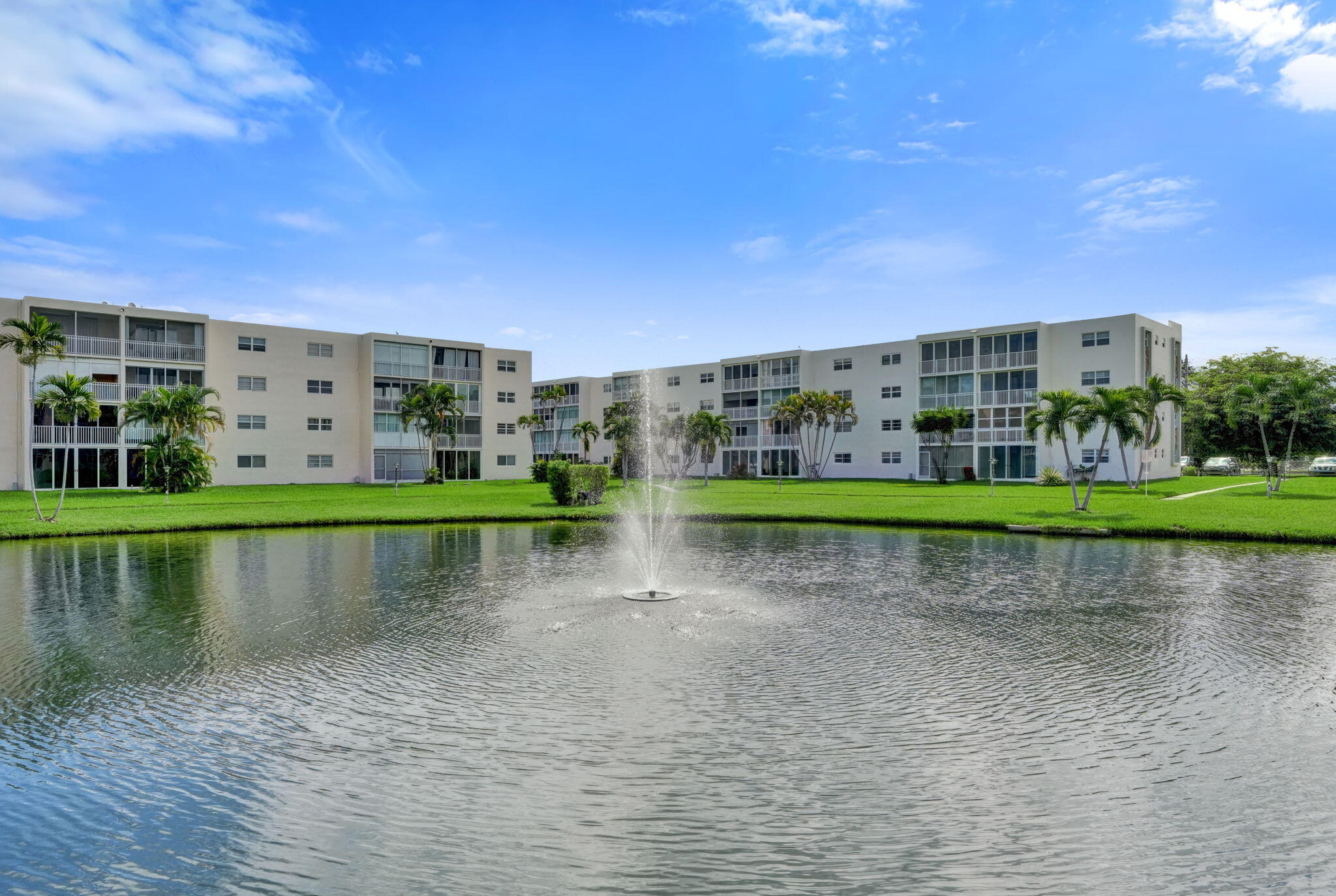 202 SE 10TH Street 203