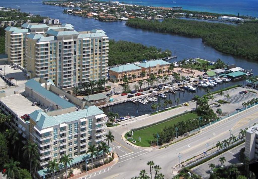 Photo of 700 E Boynton Beach Boulevard #704, Boynton Beach, FL 33435 (MLS # R11064963)