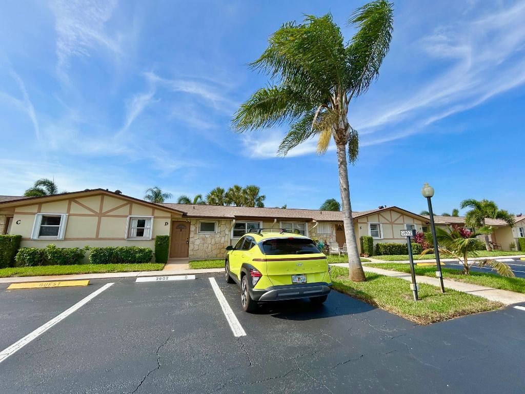 2802 Crosley Drive W D