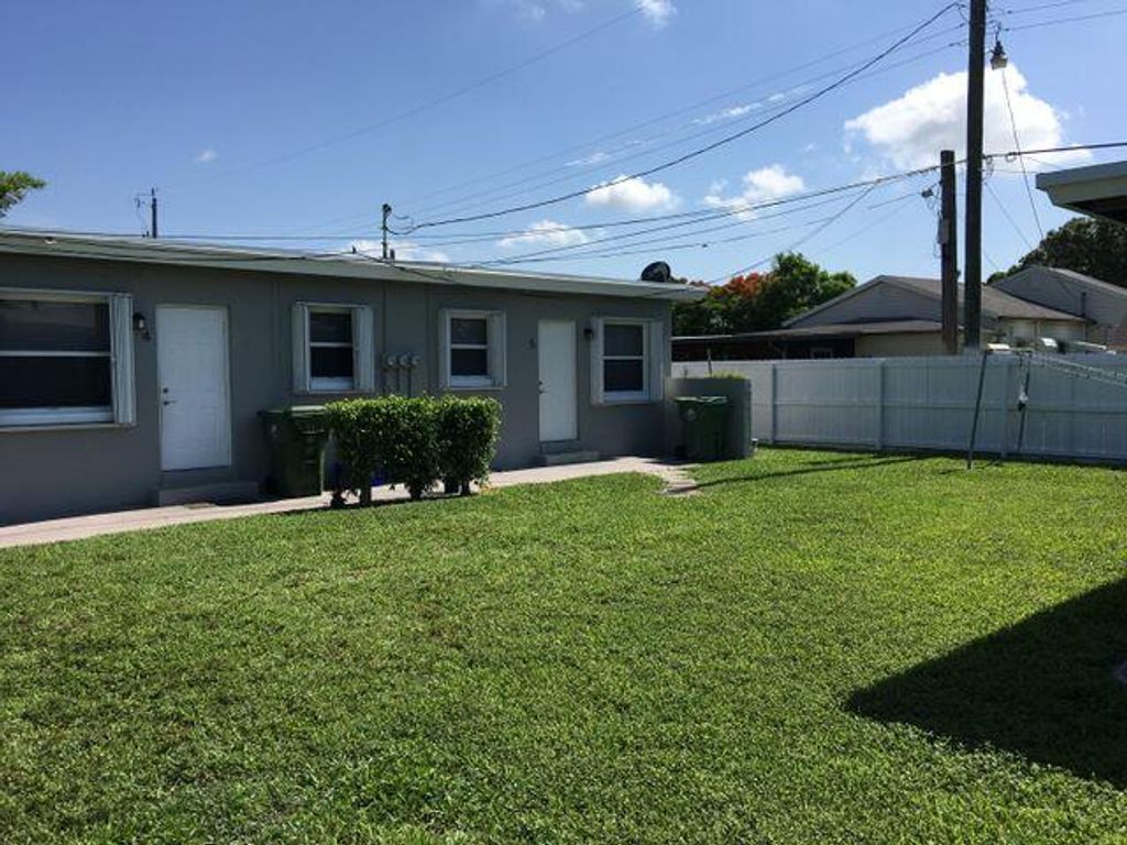 Photo of 26 Wisconsin Street #5, Palm Springs, FL 33461 (MLS # R11031484)