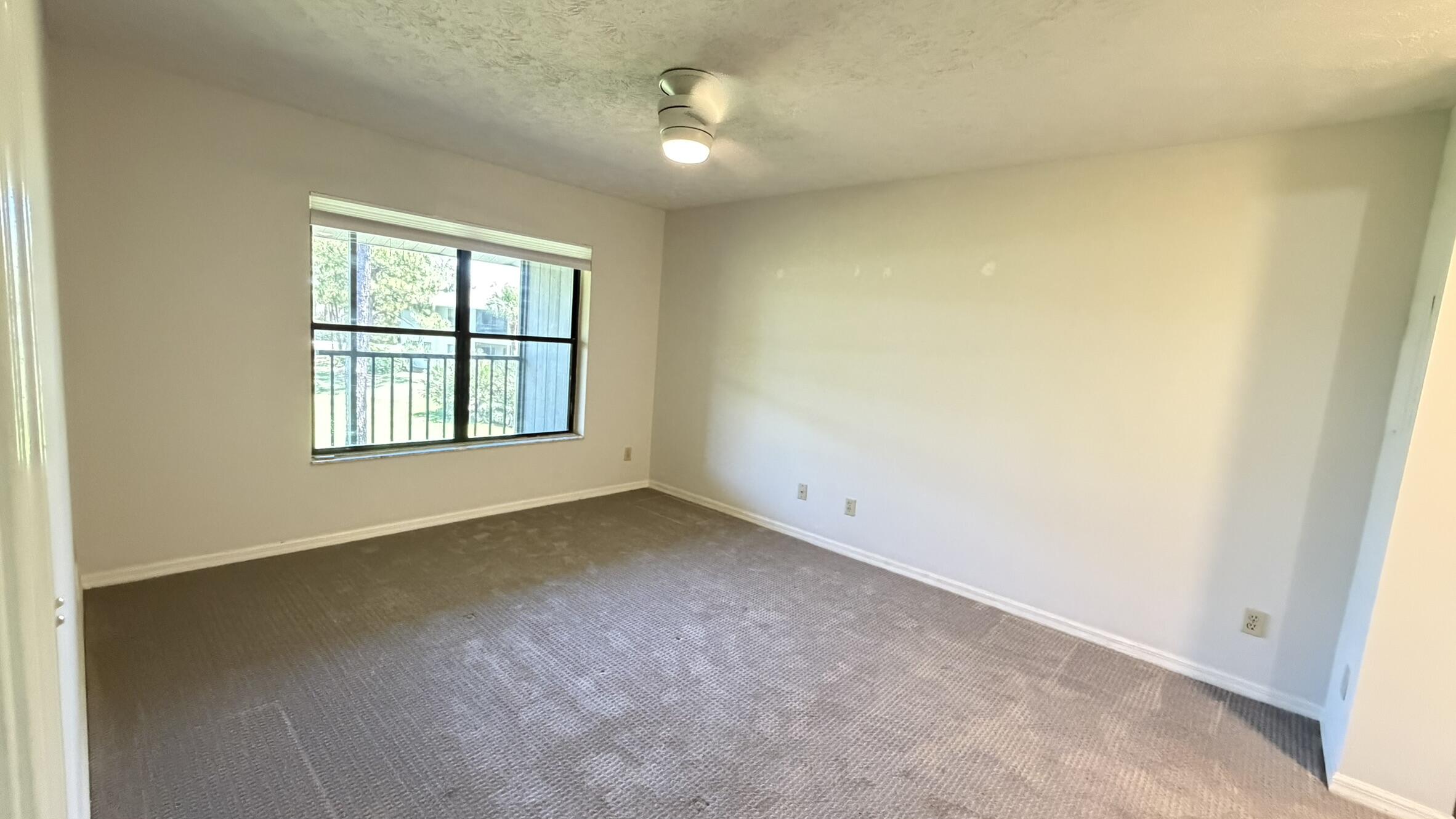 FAIRWAY PALMS CONDO - Residential Lease