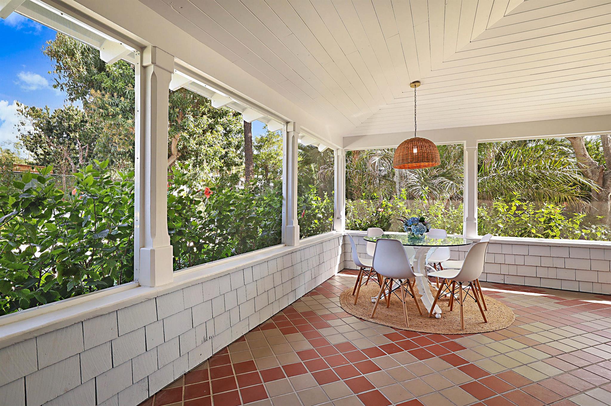 NORTH SHORE TERRACE 2 - Residential