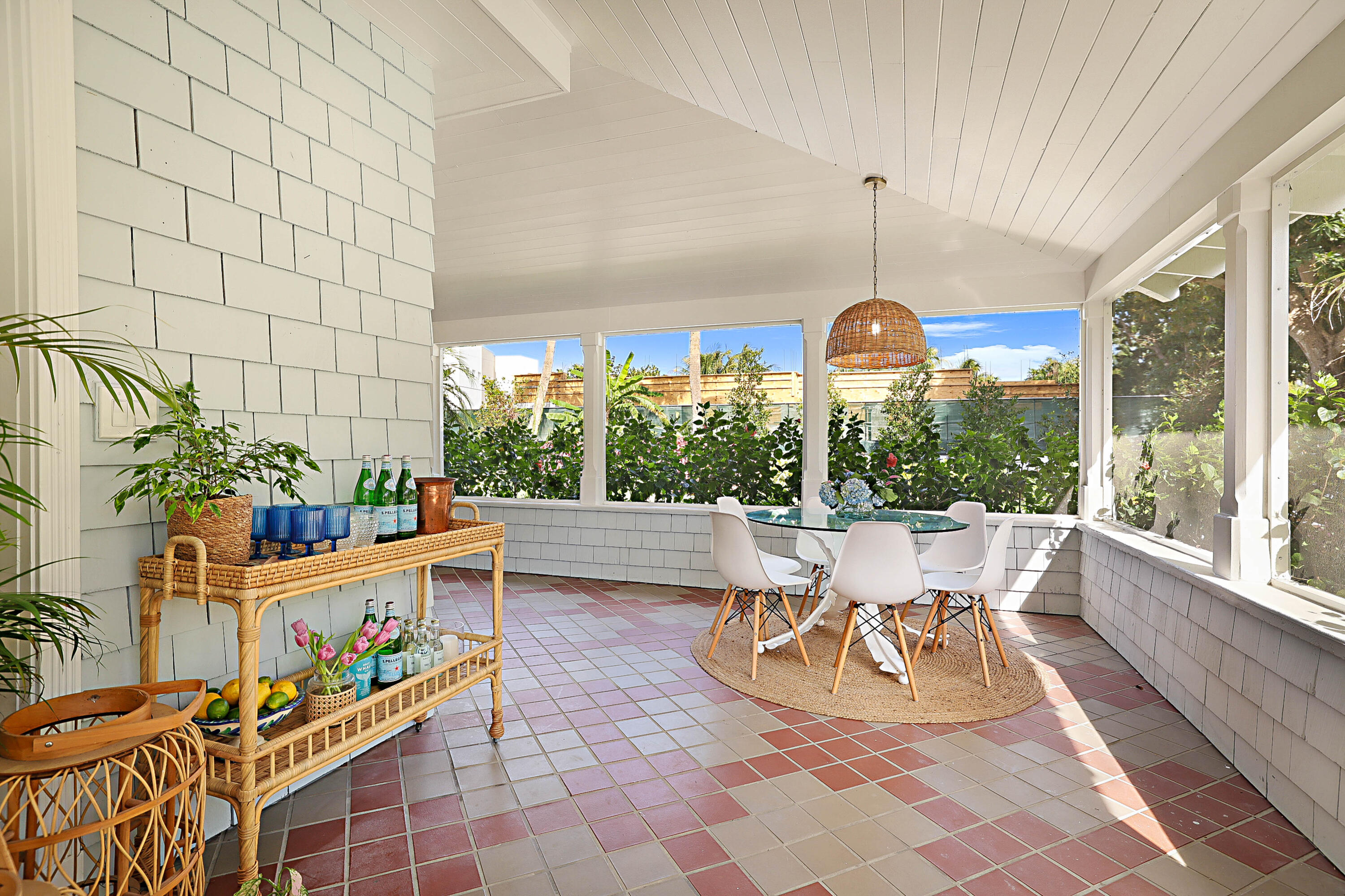 NORTH SHORE TERRACE 2 - Residential