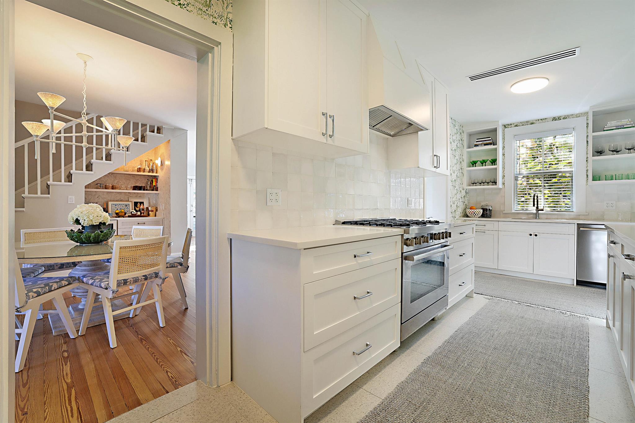 NORTH SHORE TERRACE 2 - Residential