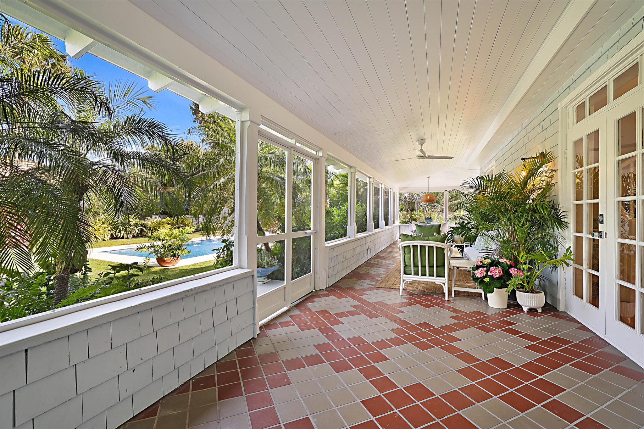 NORTH SHORE TERRACE 2 - Residential