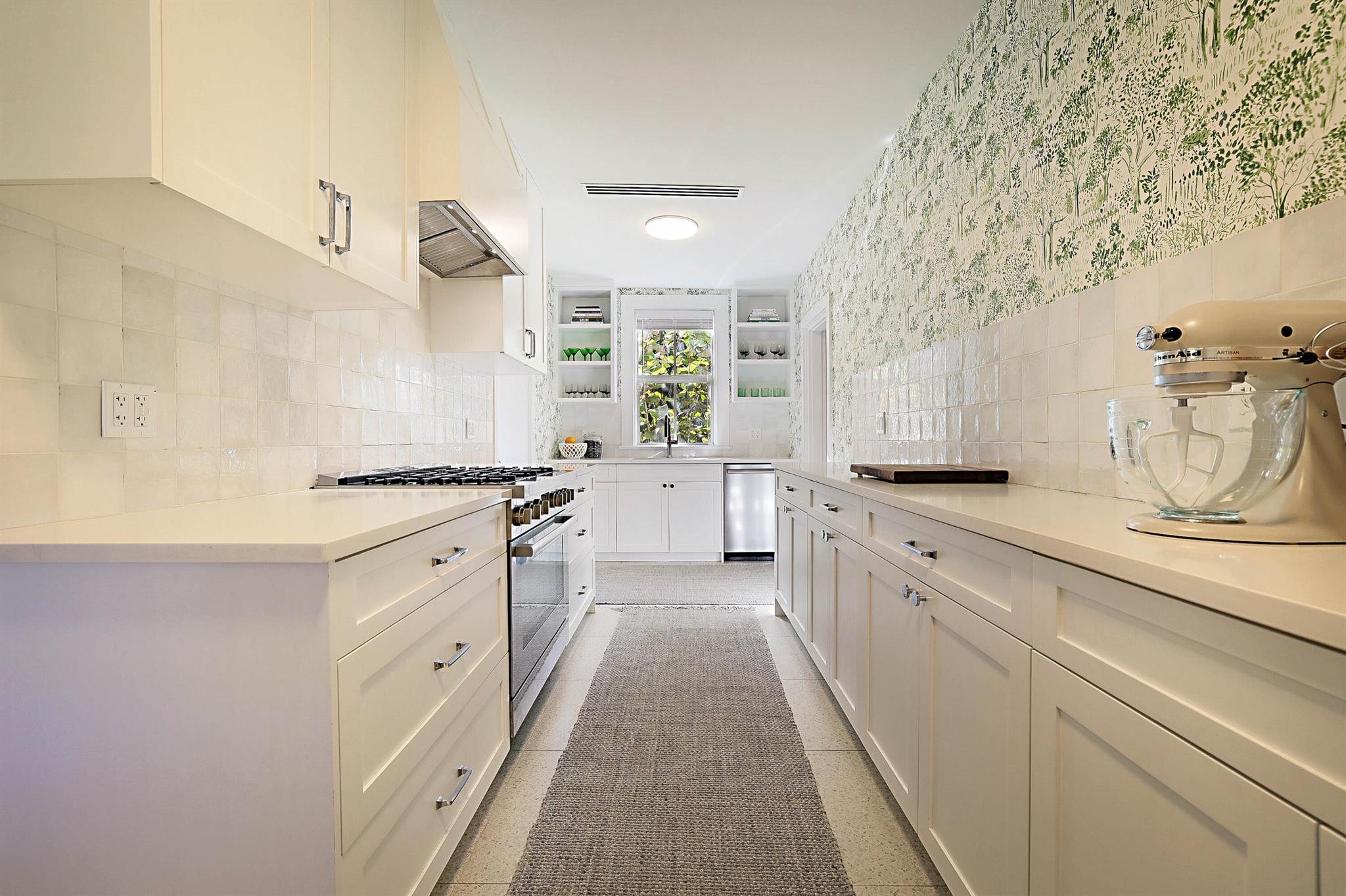 NORTH SHORE TERRACE 2 - Residential