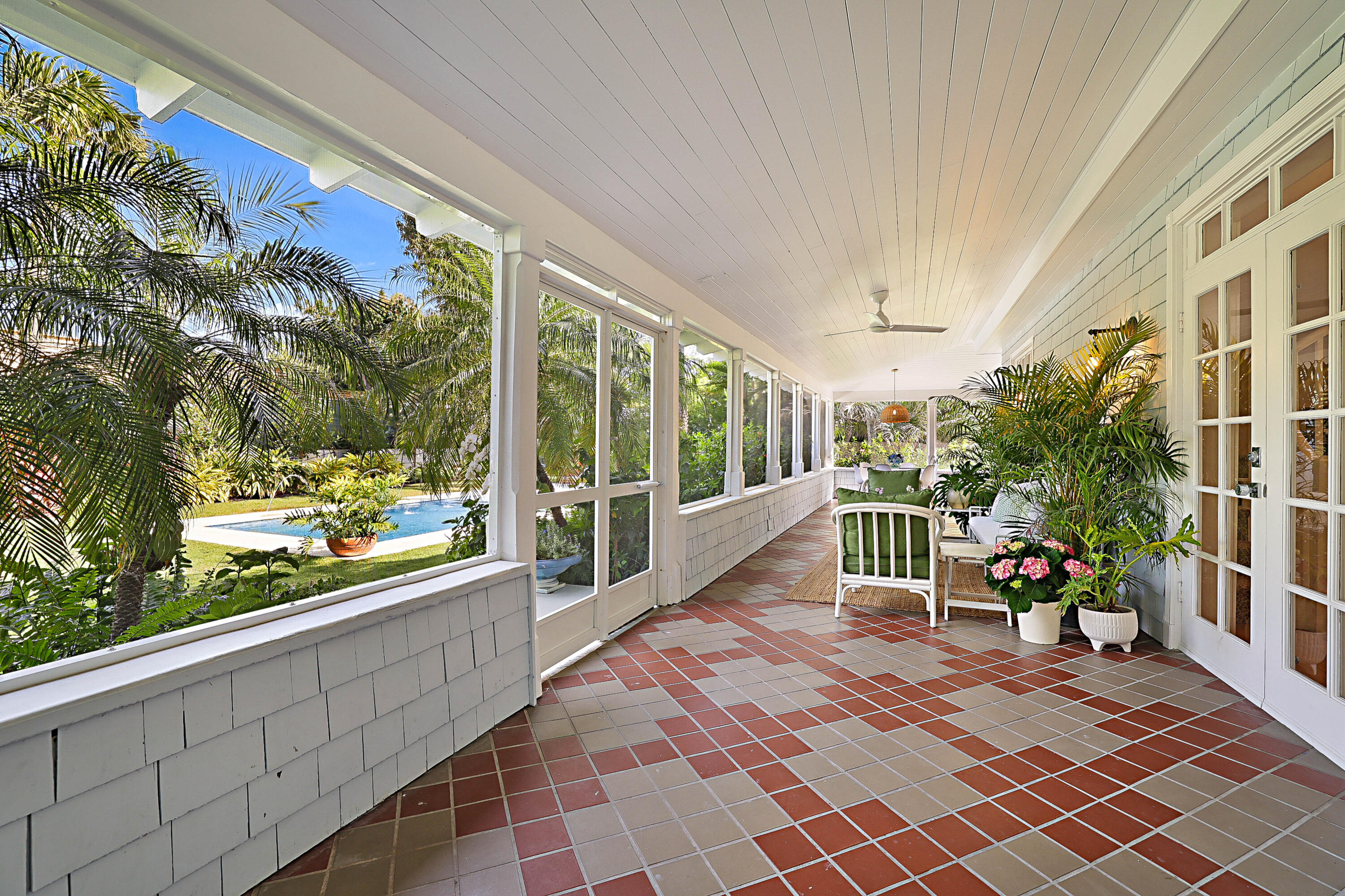 NORTH SHORE TERRACE 2 - Residential