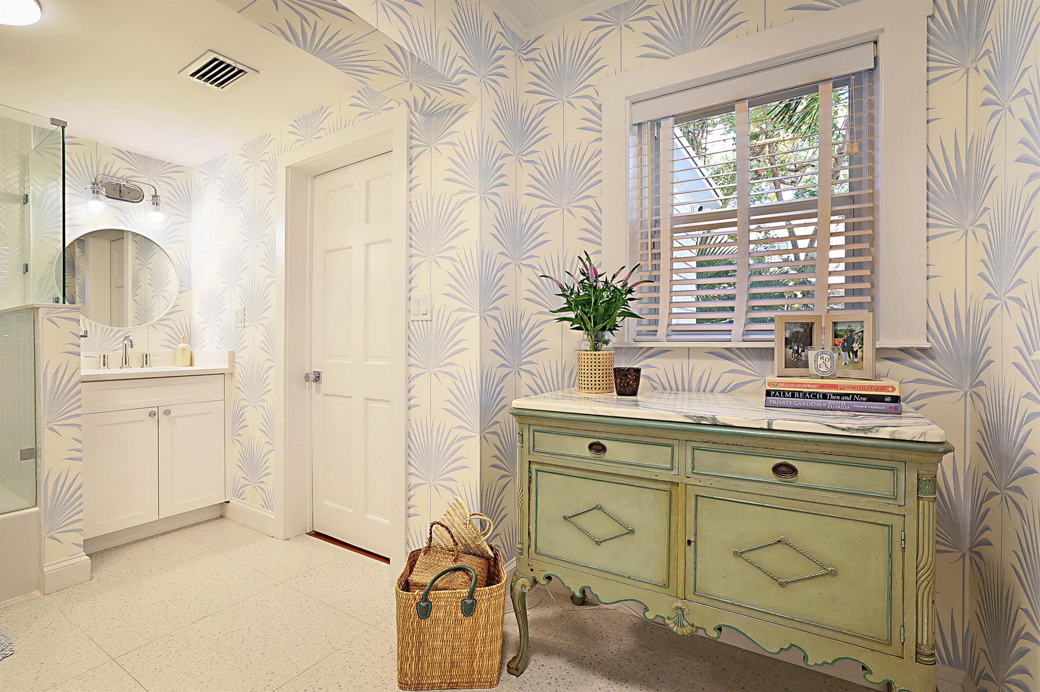 NORTH SHORE TERRACE 2 - Residential