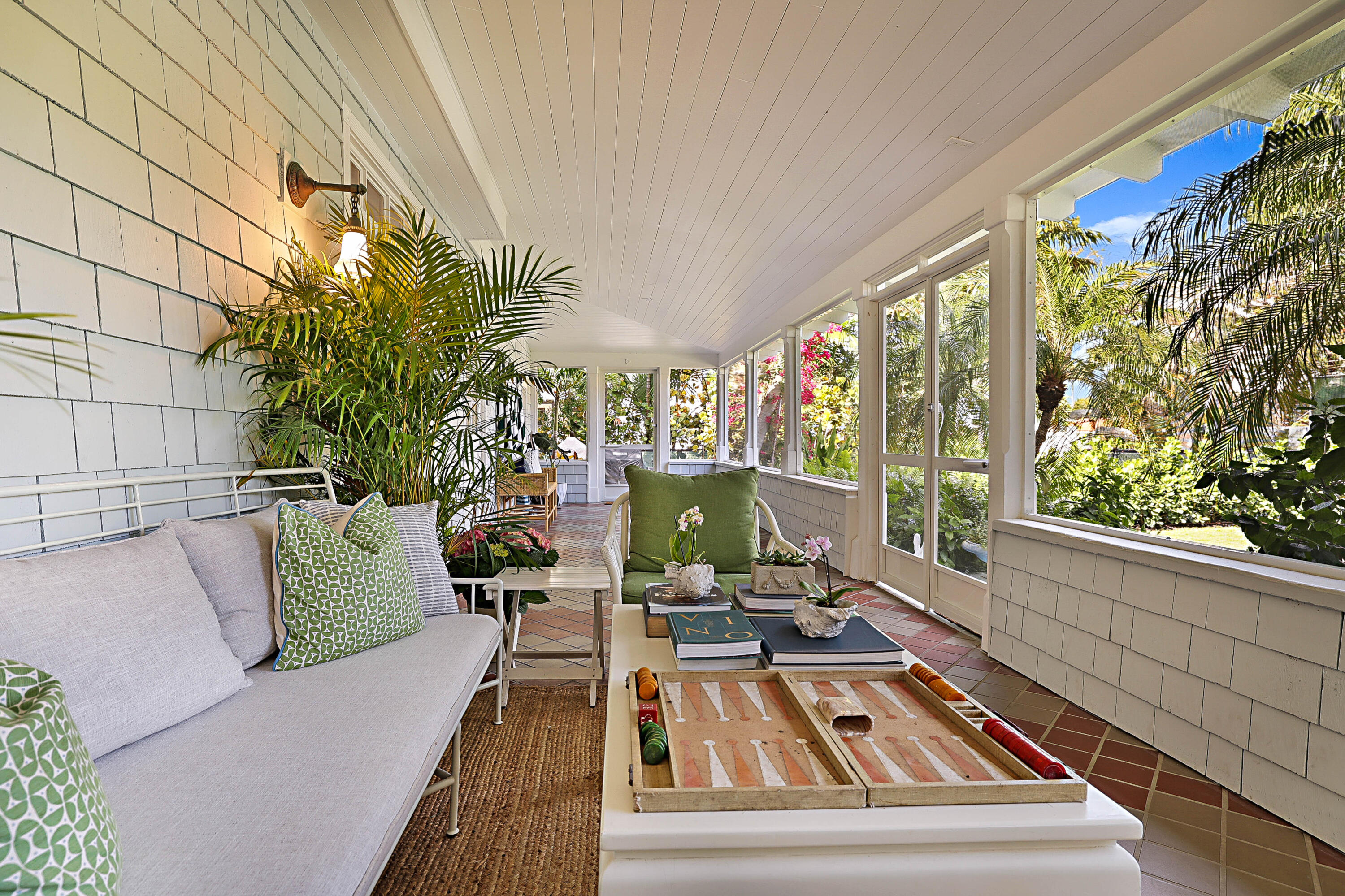 NORTH SHORE TERRACE 2 - Residential