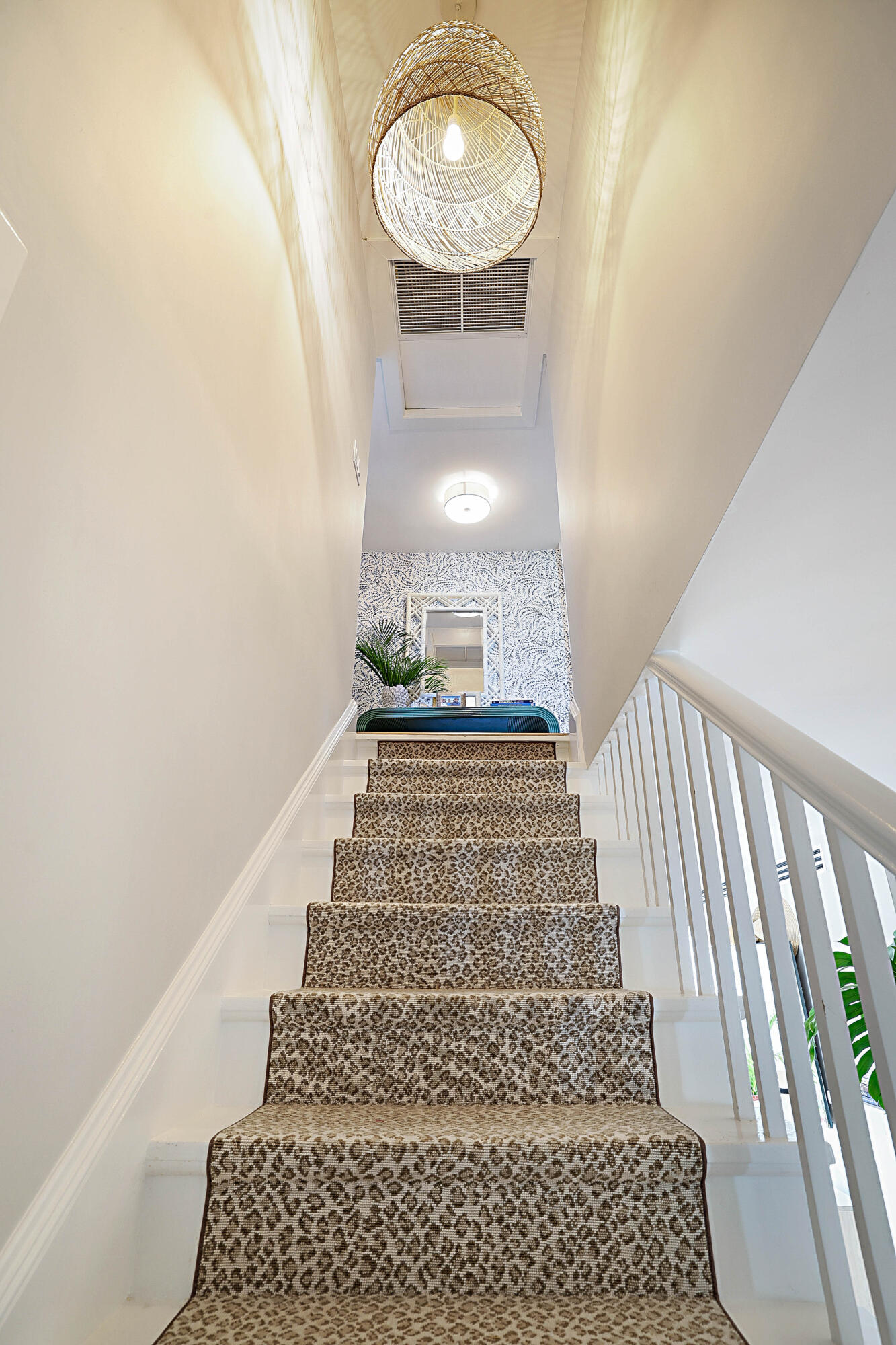 NORTH SHORE TERRACE 2 - Residential