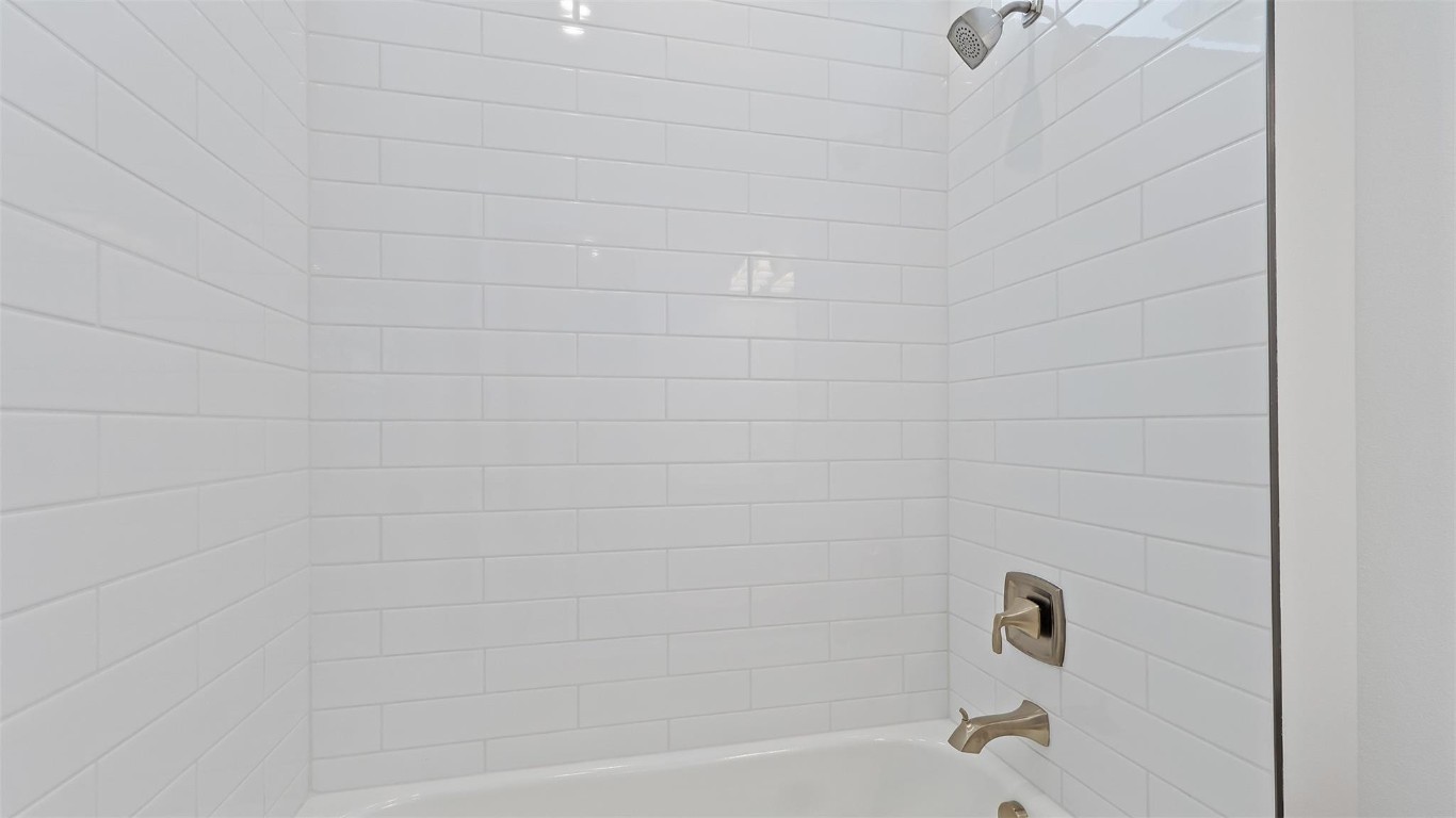 RIVELLA - Residential