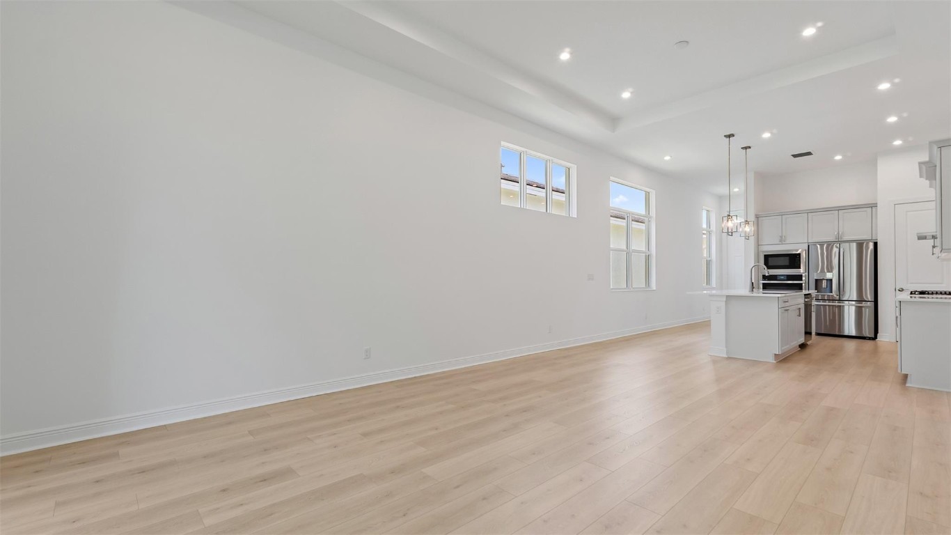 RIVELLA - Residential