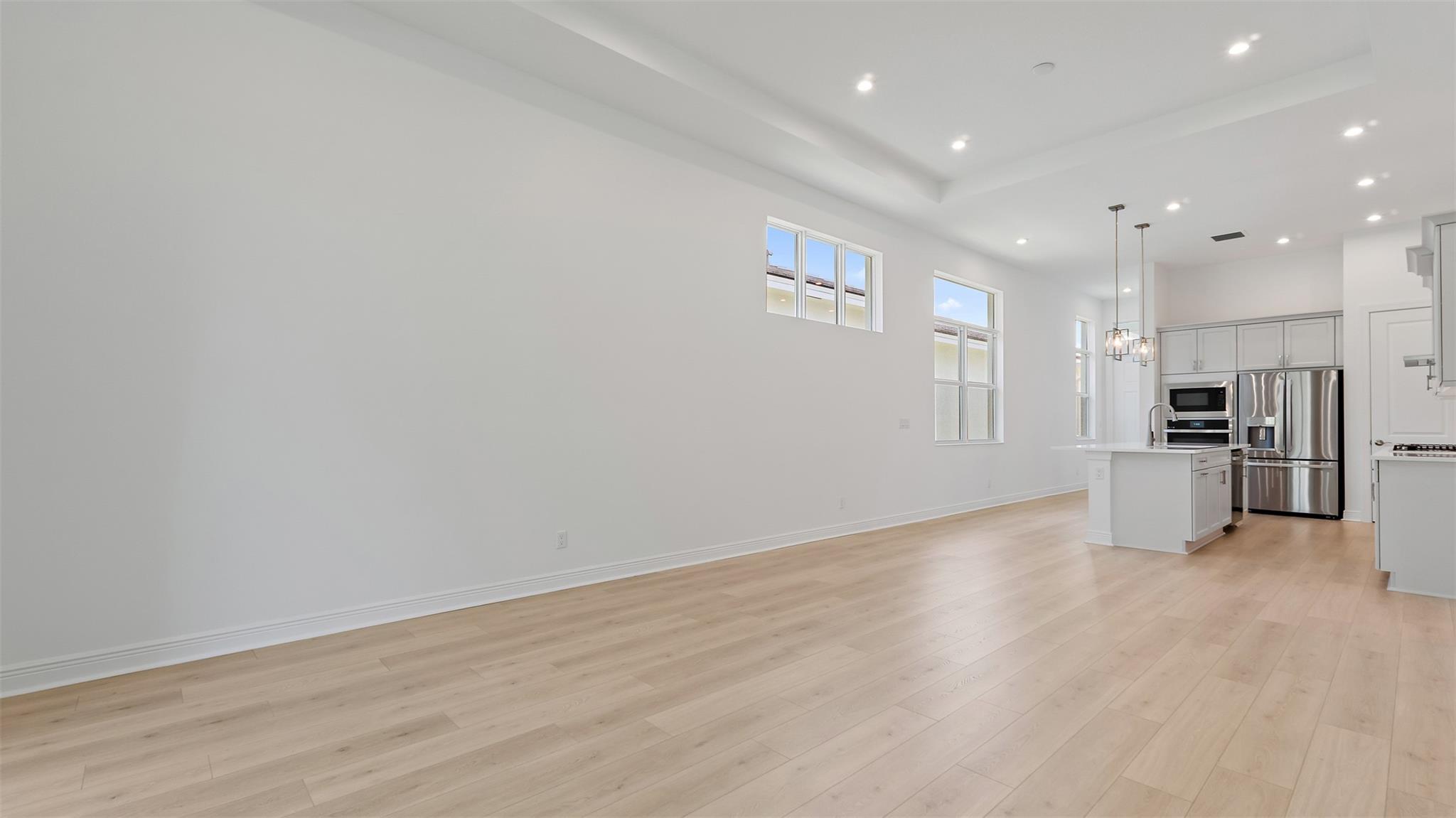 KH RIVELLA LLC - Residential