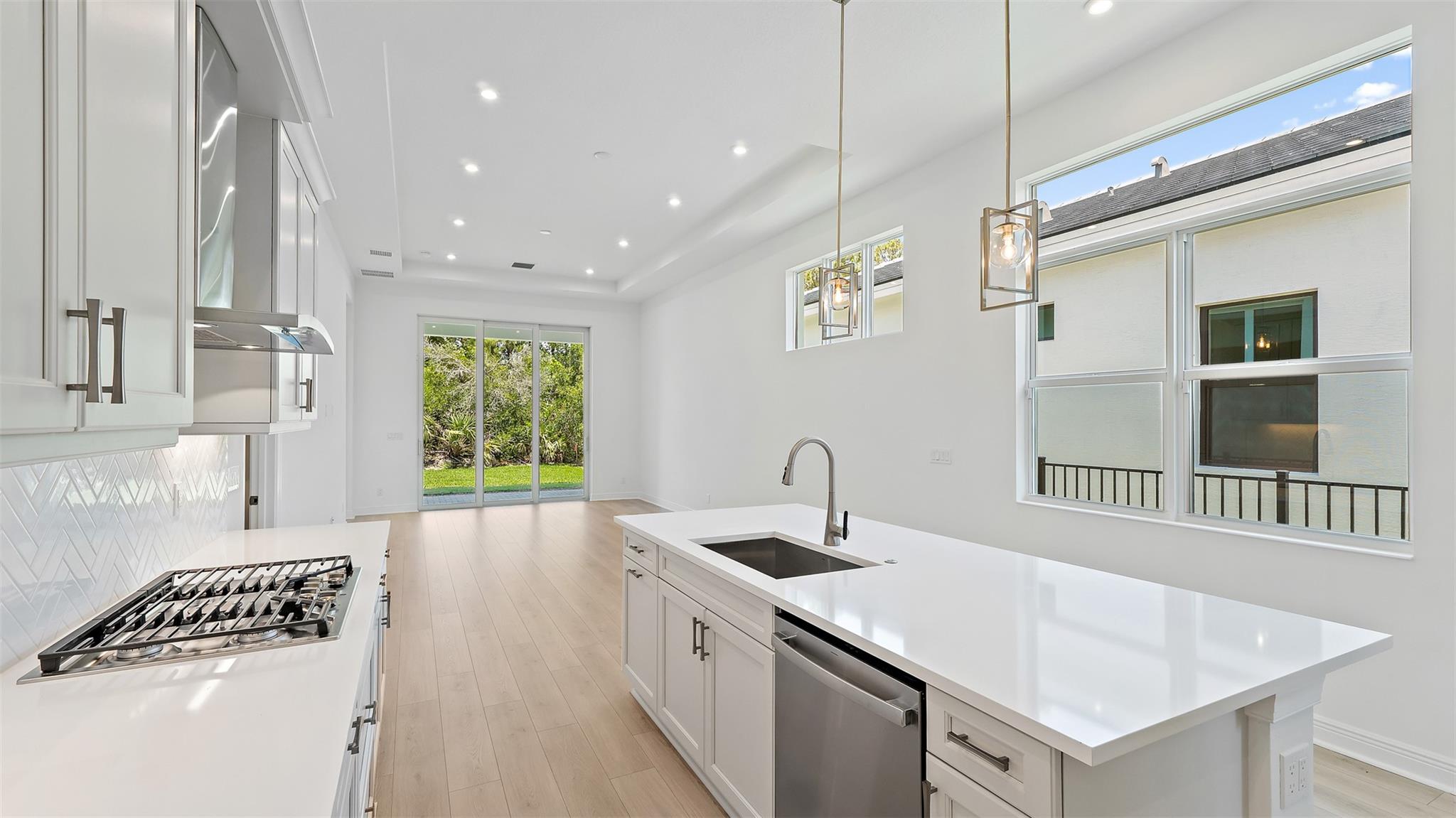 KH RIVELLA LLC - Residential