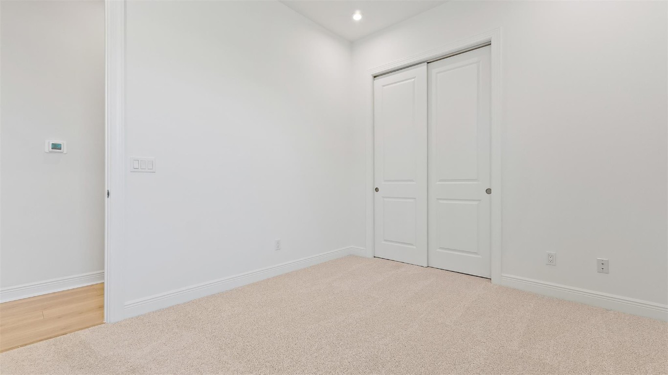 RIVELLA - Residential