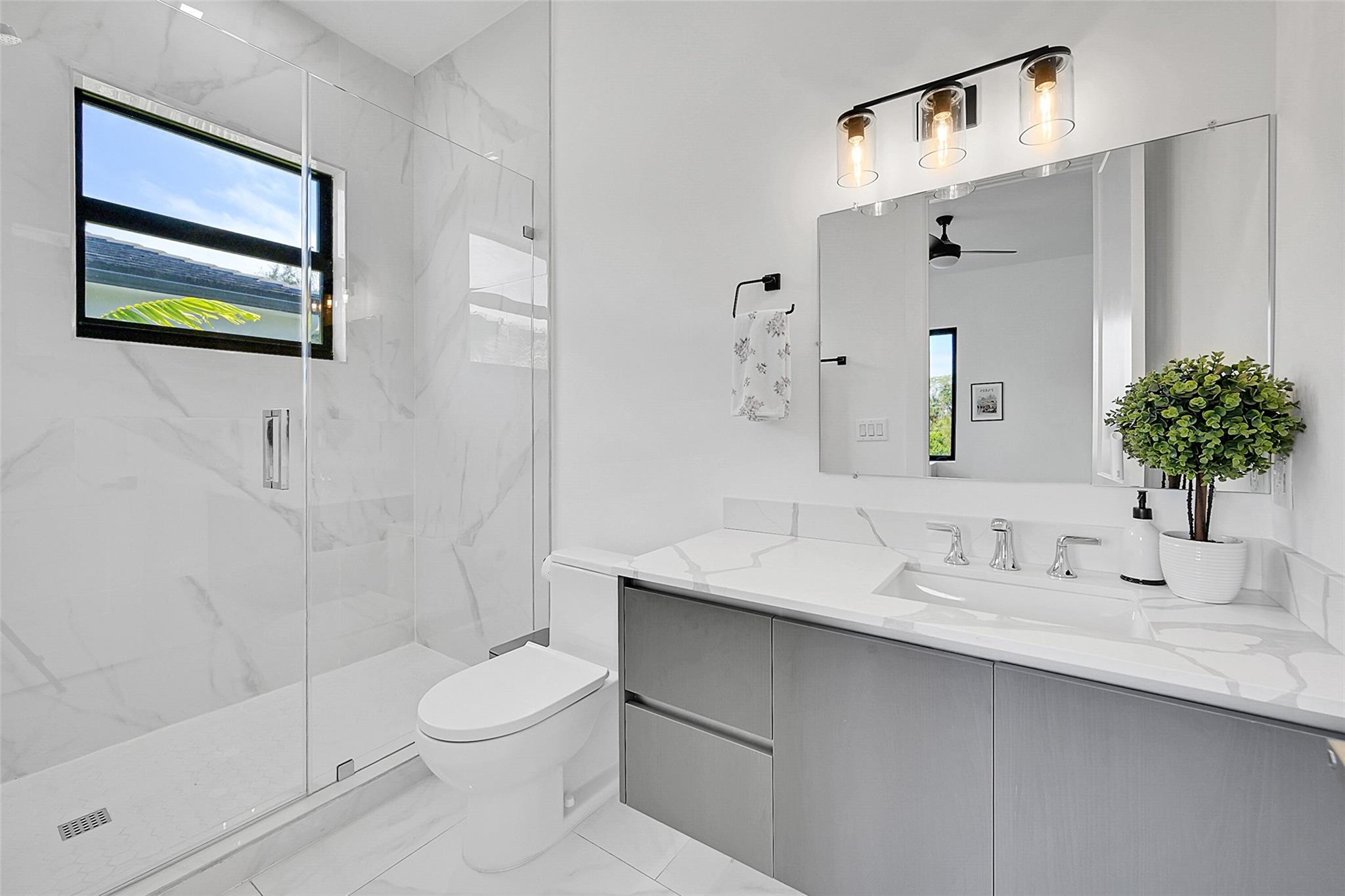 Farida 176-152 B - Residential