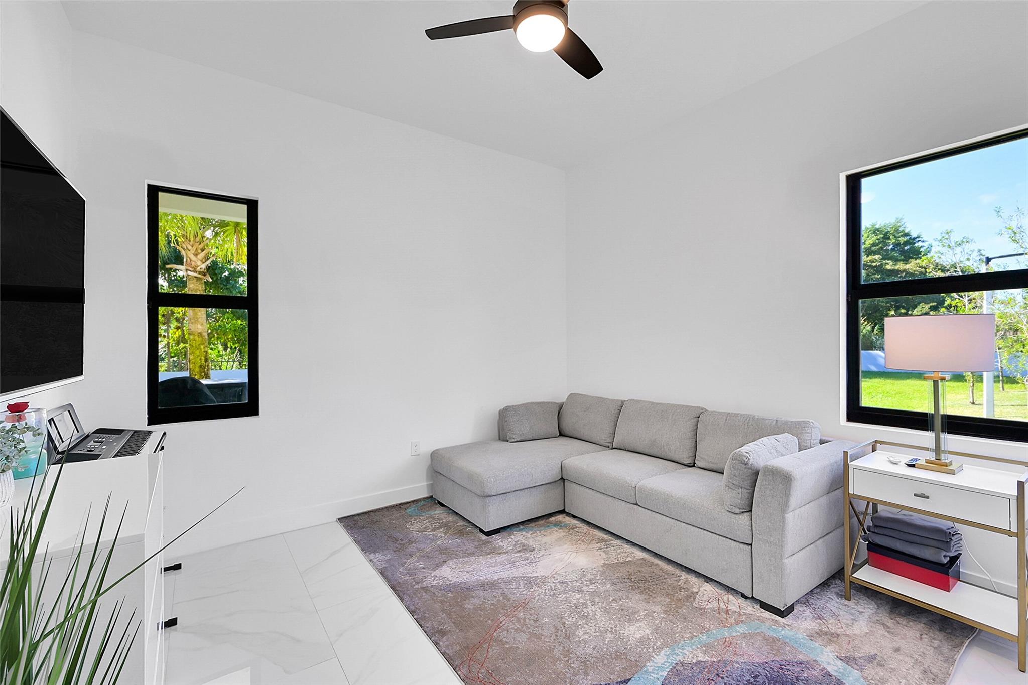 Farida 176-152 B - Residential