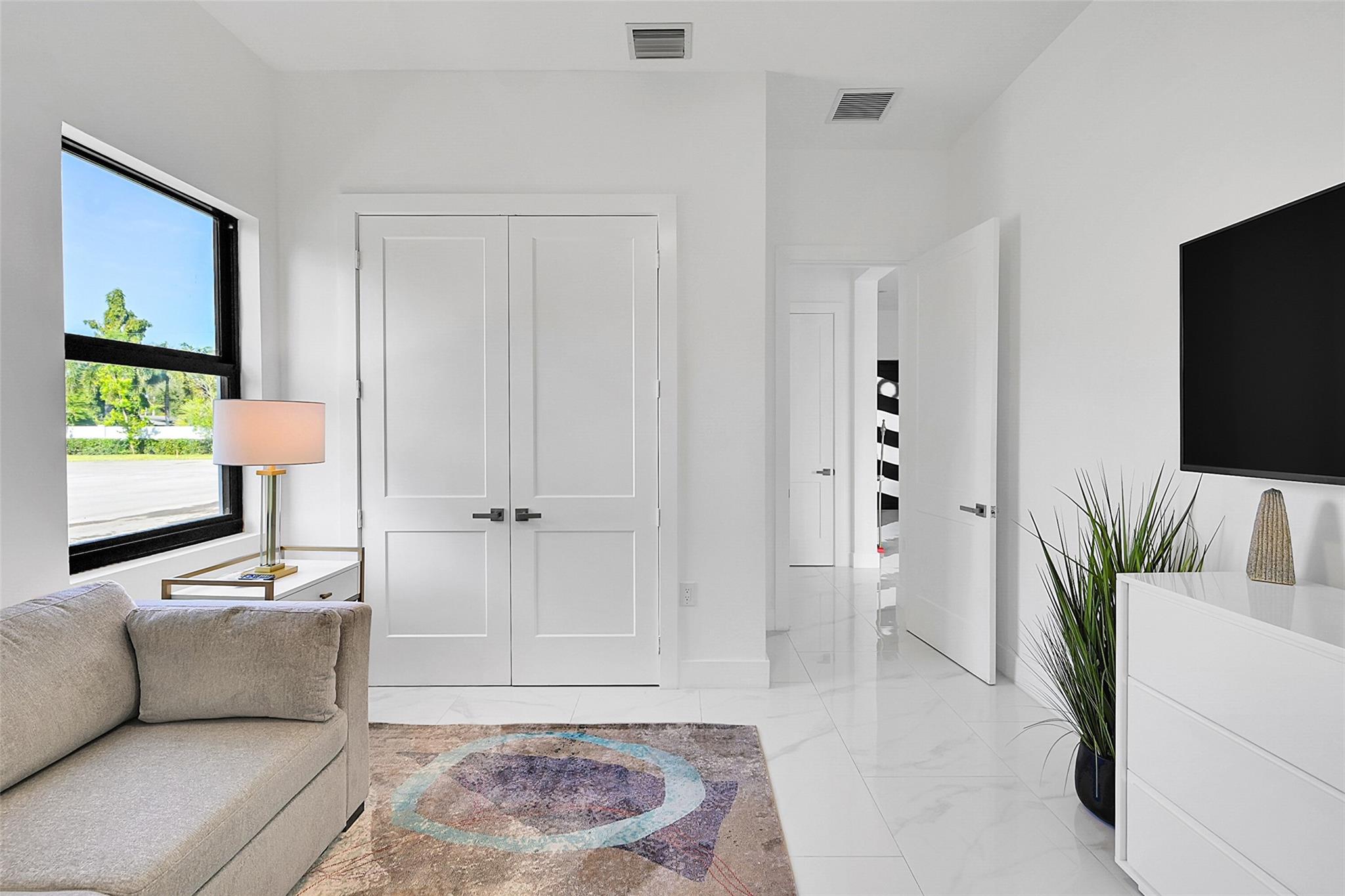 Farida 176-152 B - Residential