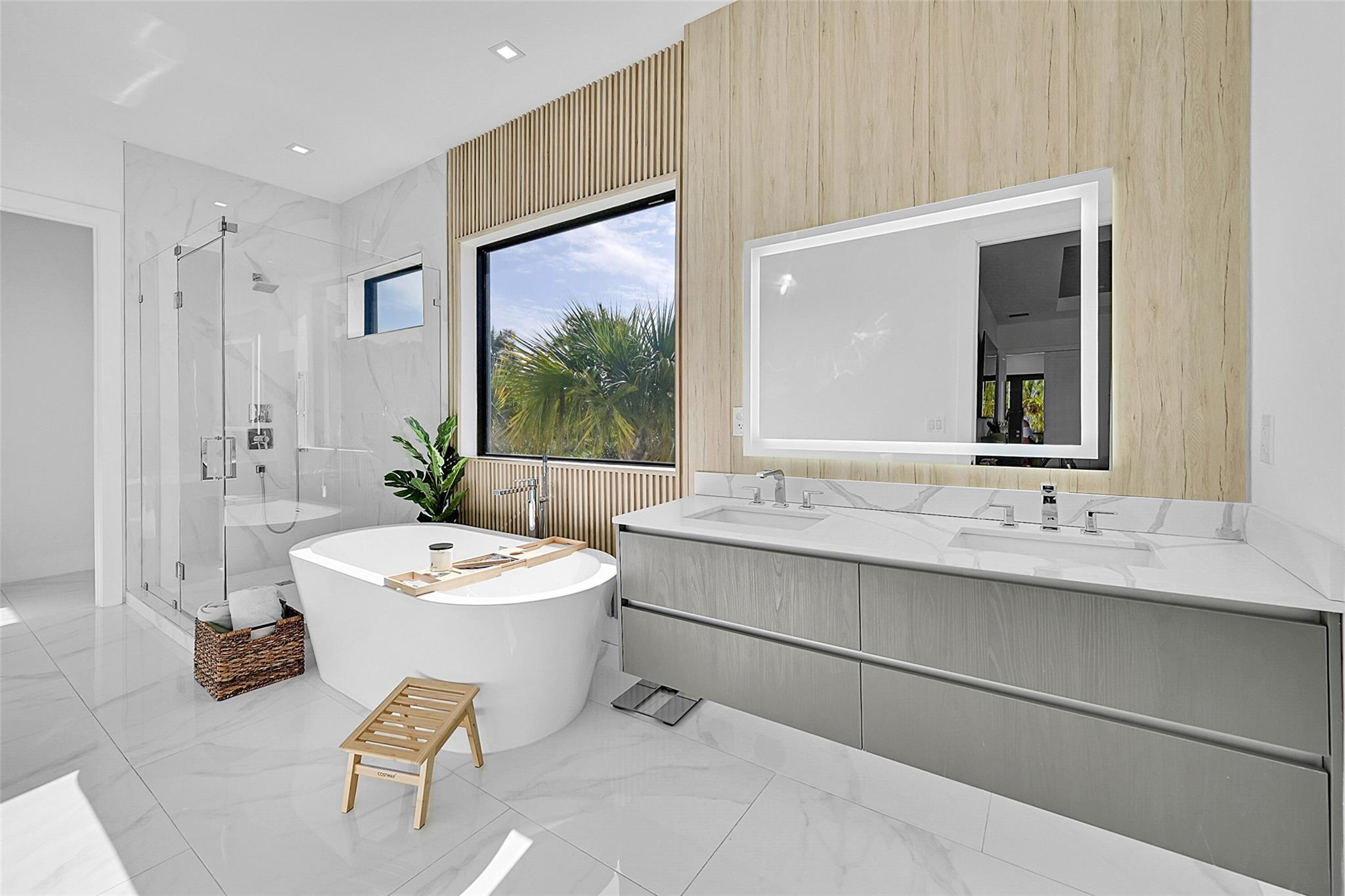 Farida 176-152 B - Residential