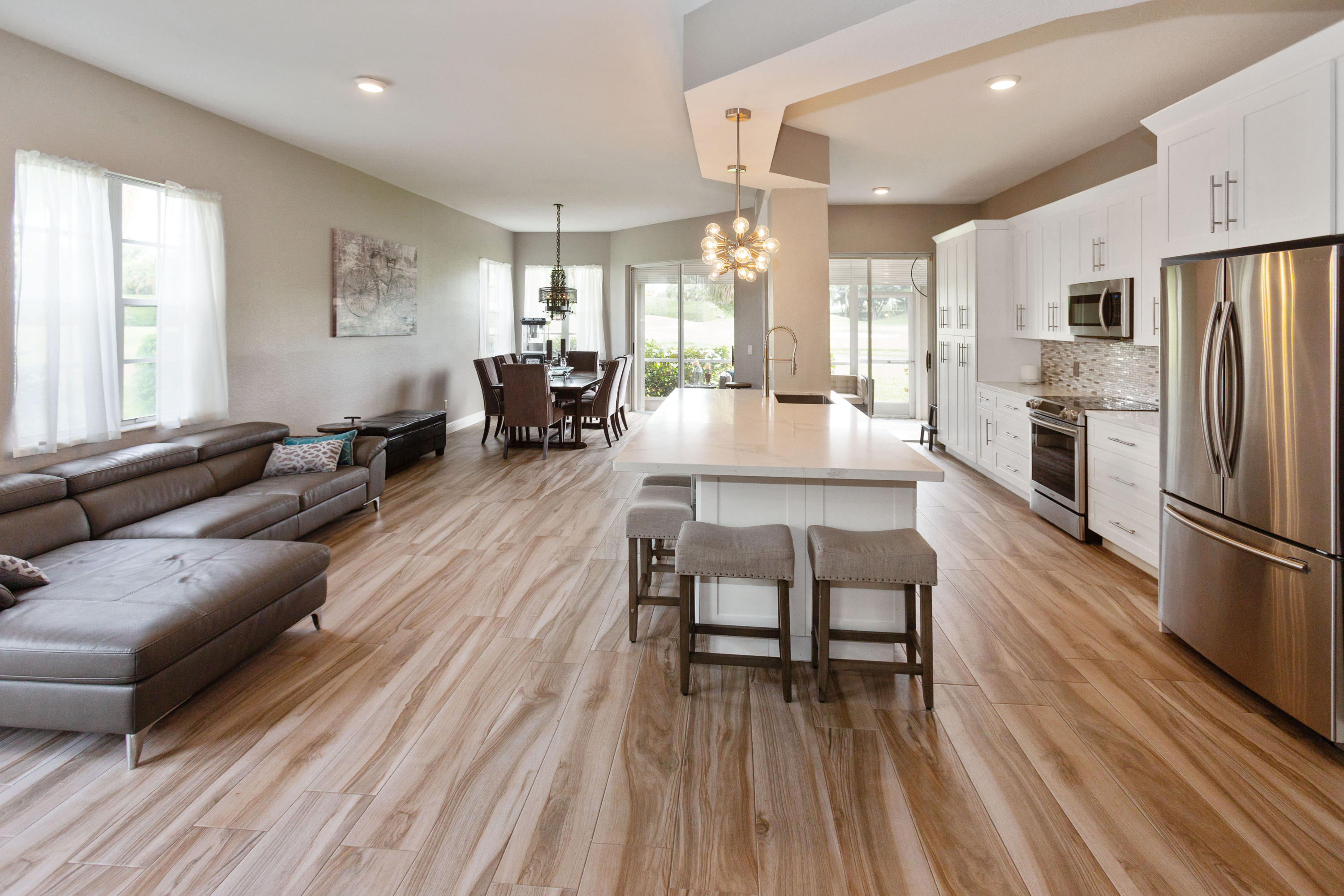 10208 Andover Coach Circle G1