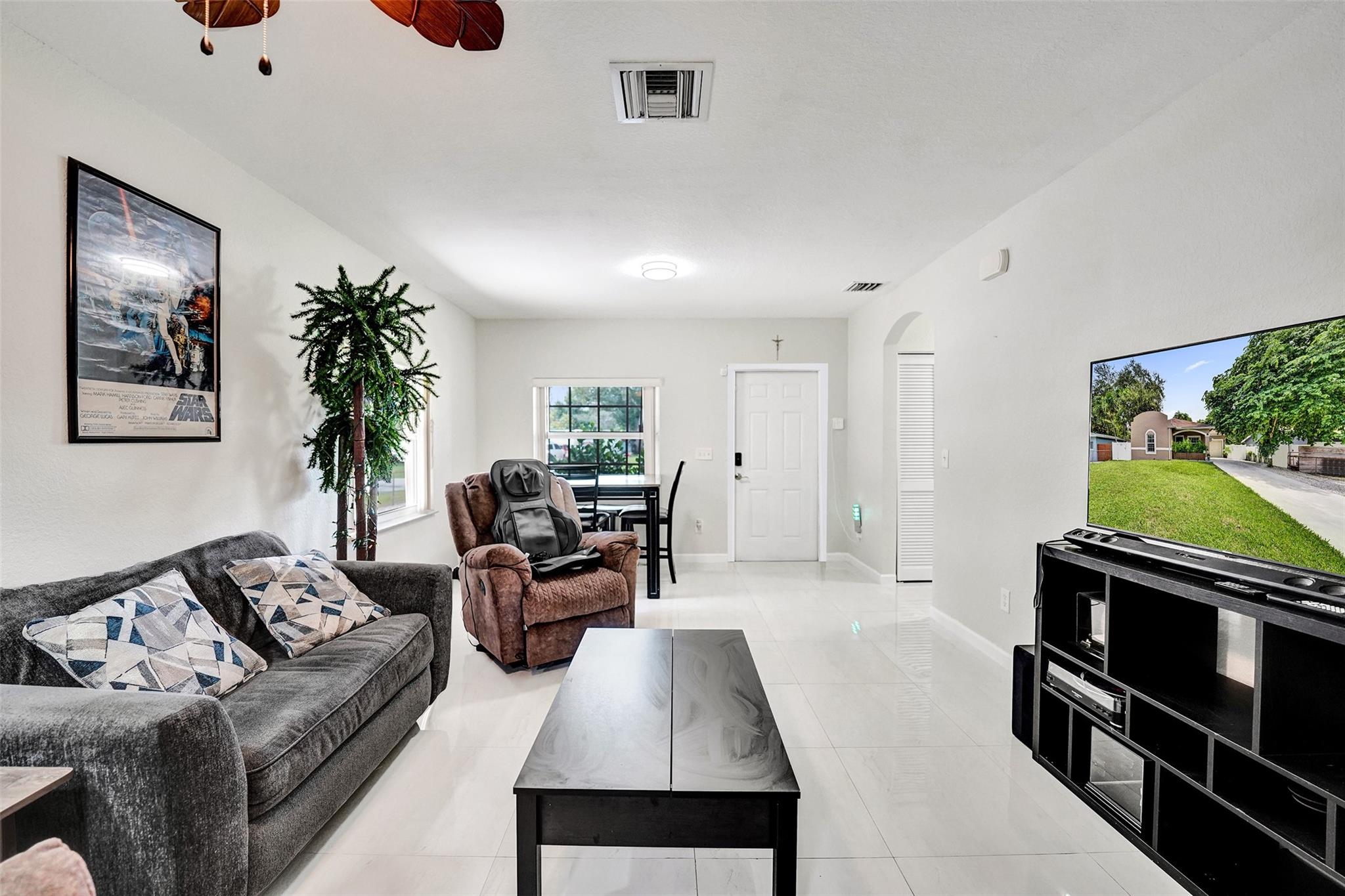 1660 SW 29th Ave