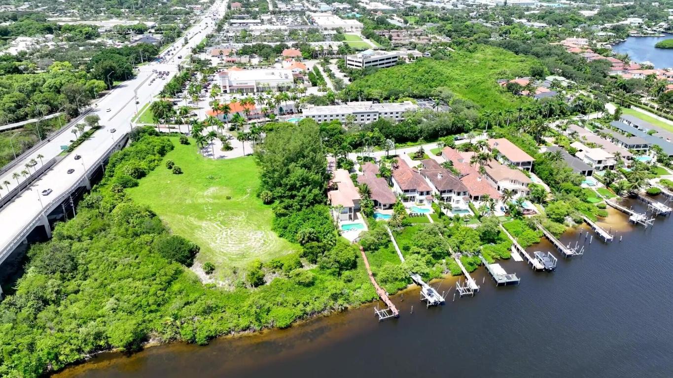 FISHERMANS WHARF - Land