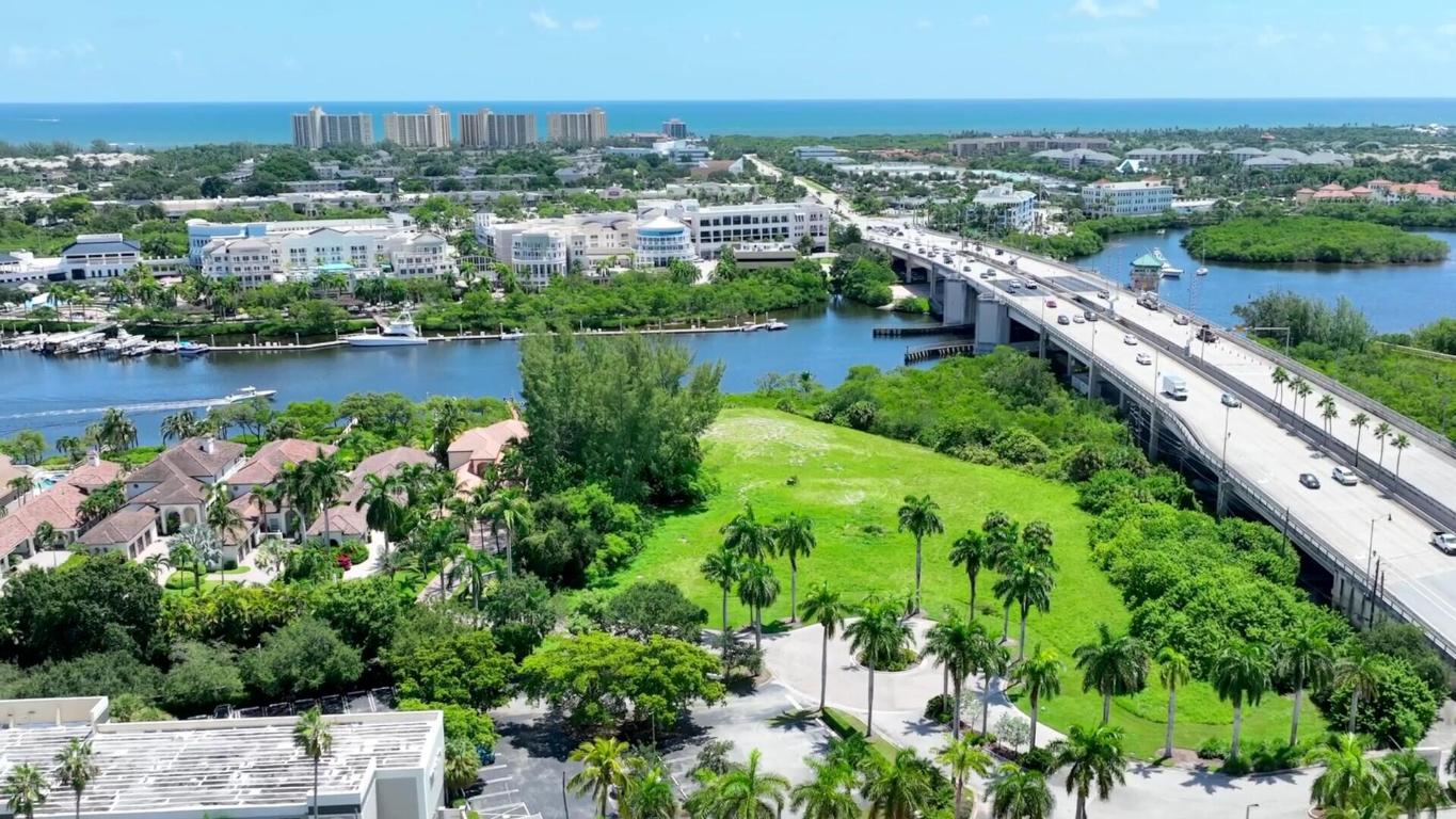 FISHERMANS WHARF - Land