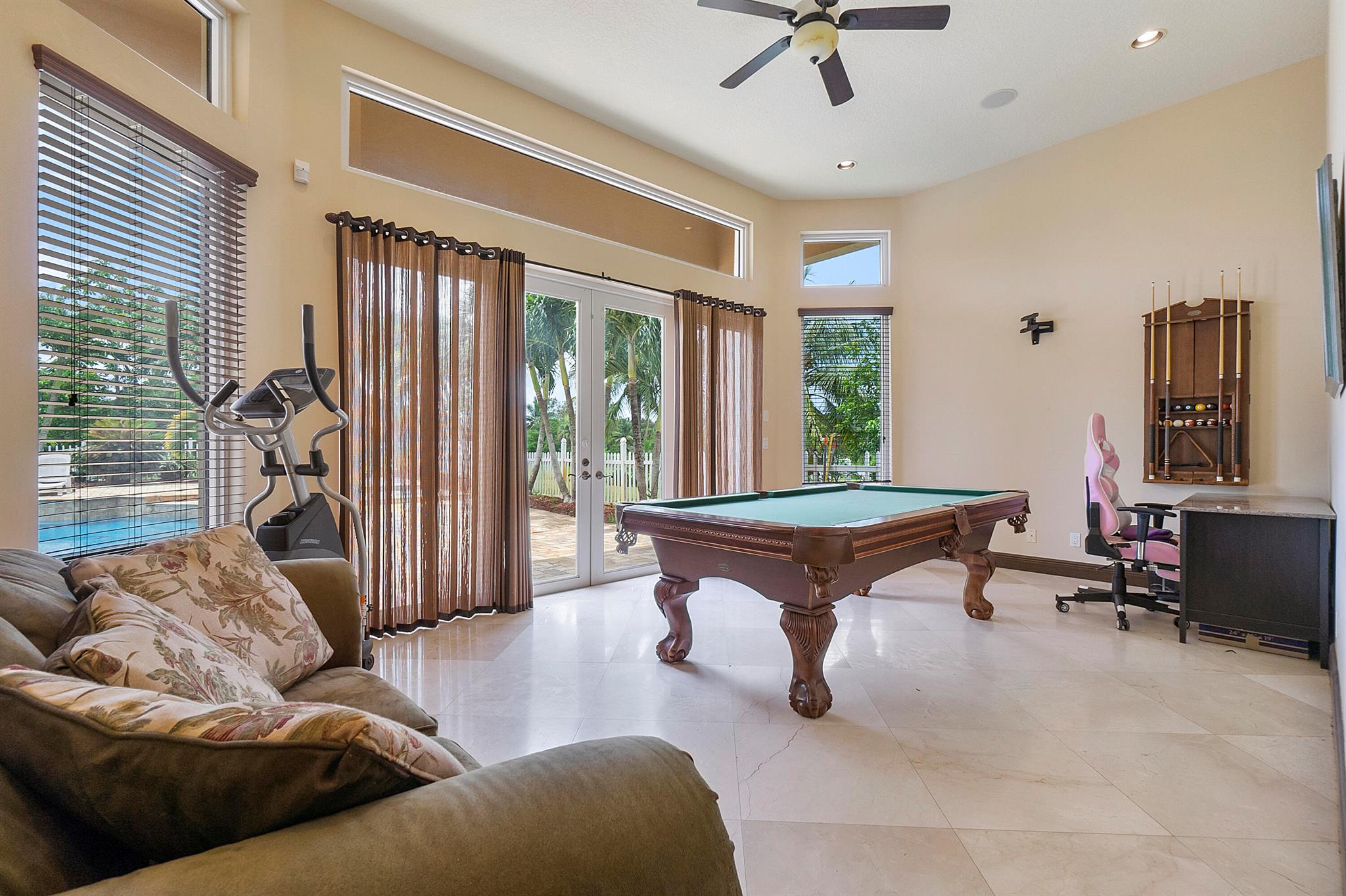 DEER RUN - Residential