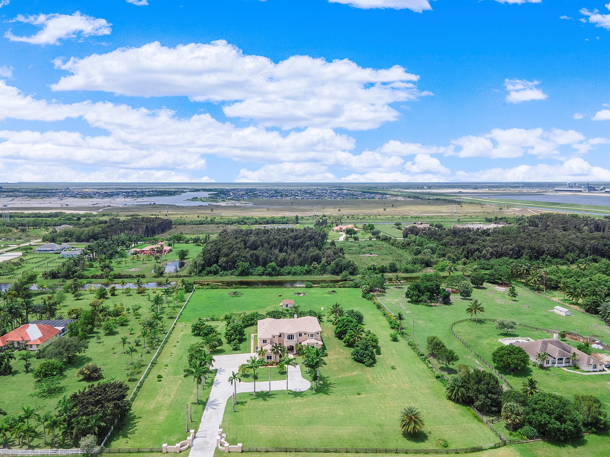 DEER RUN - Residential