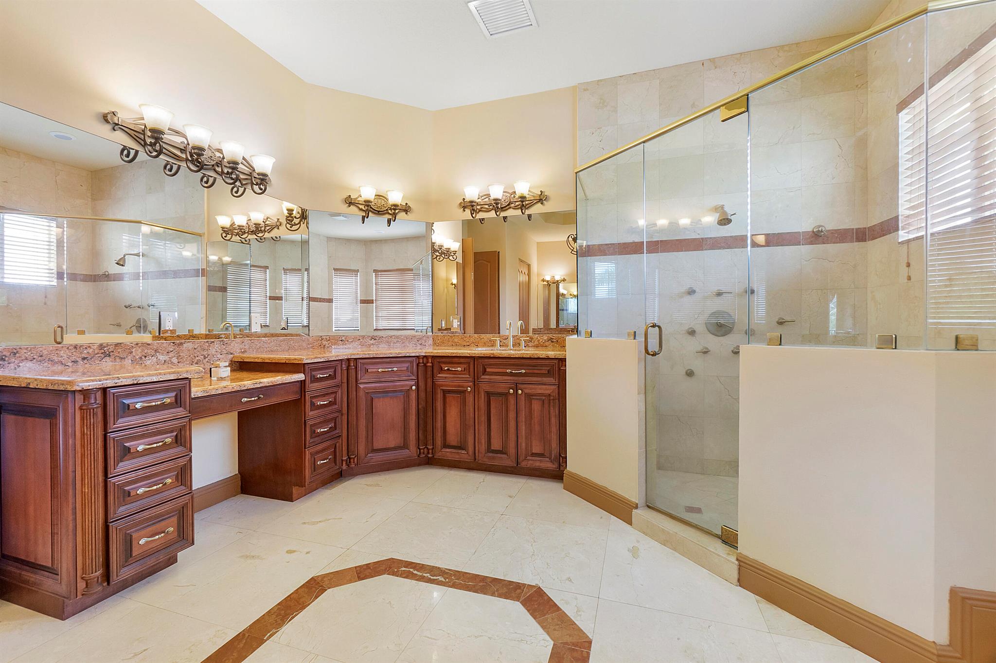 DEER RUN - Residential