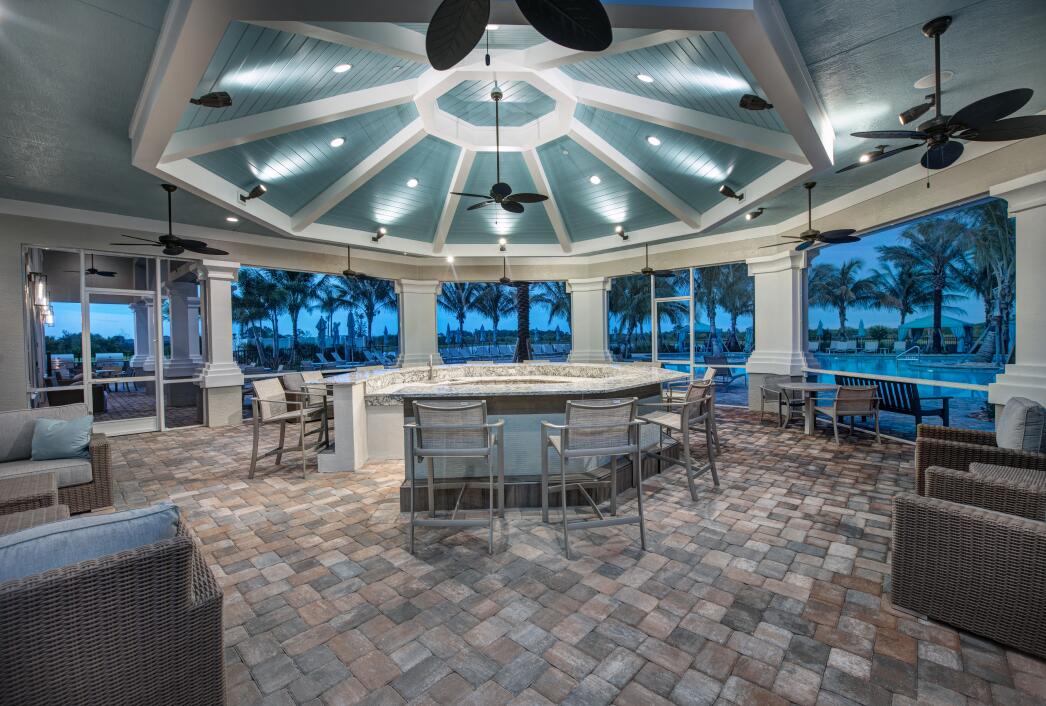 DEL WEBB TRADITION - Residential