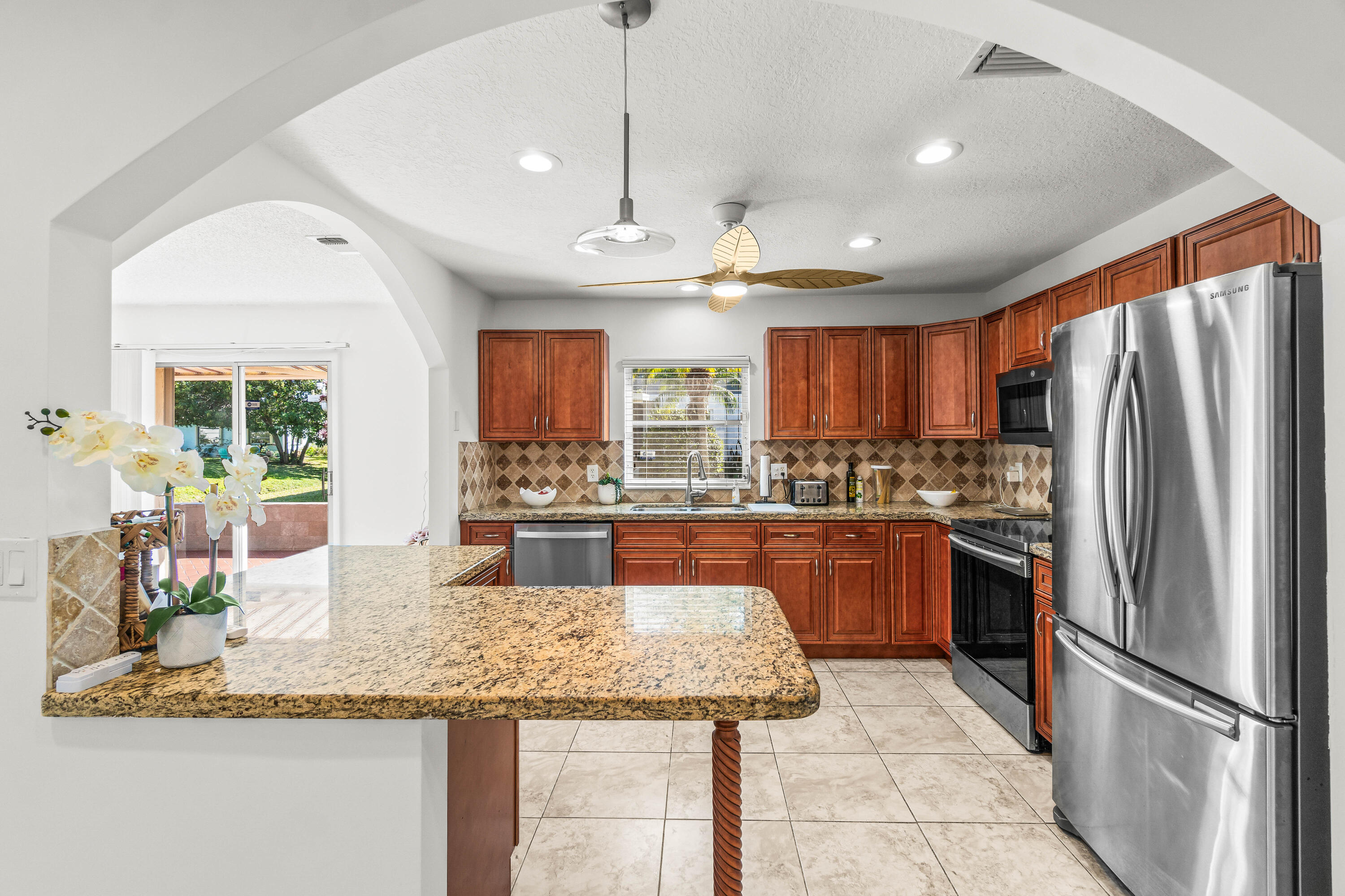 DELRAY VILLAS 5 - Residential