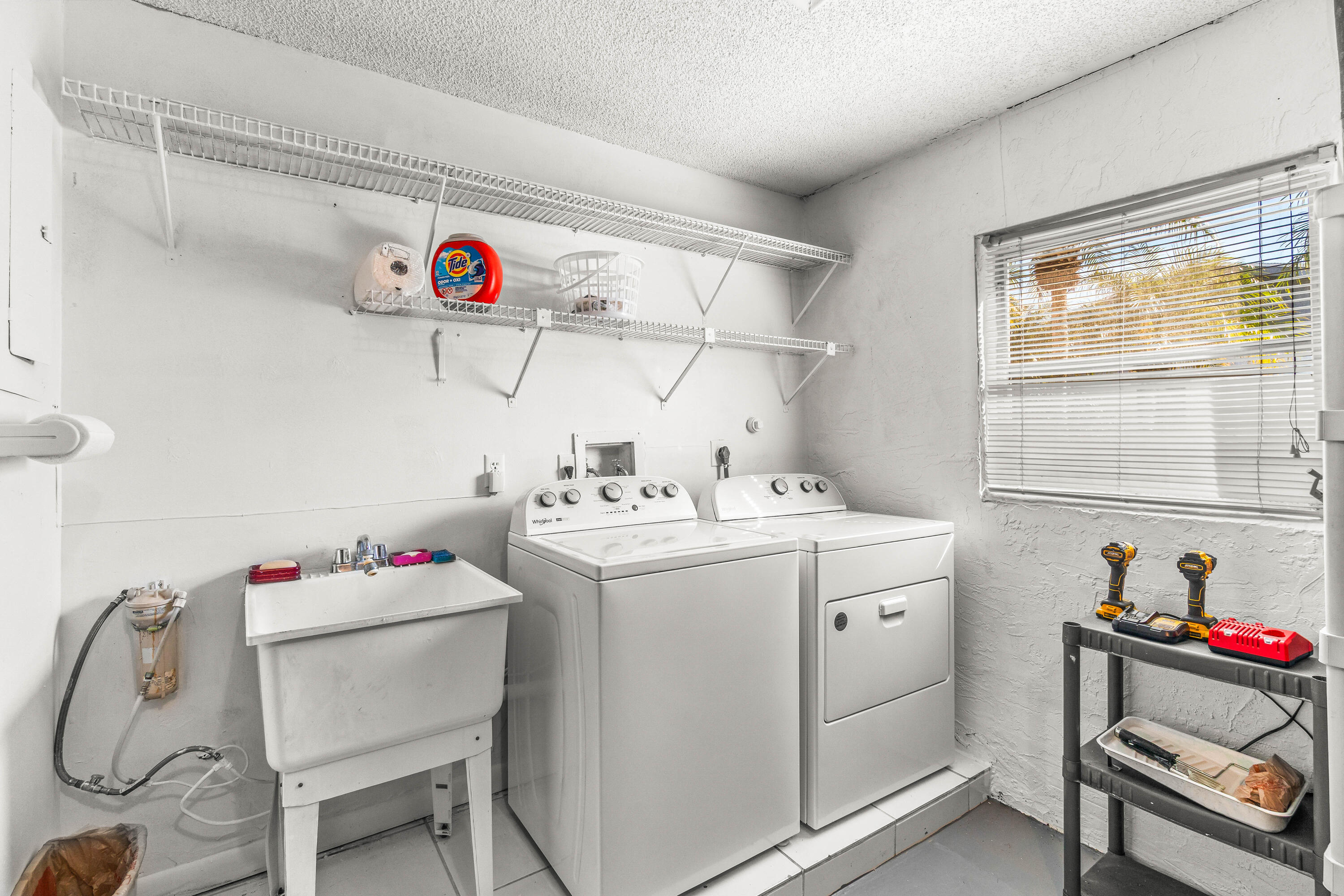 DELRAY VILLAS 5 - Residential