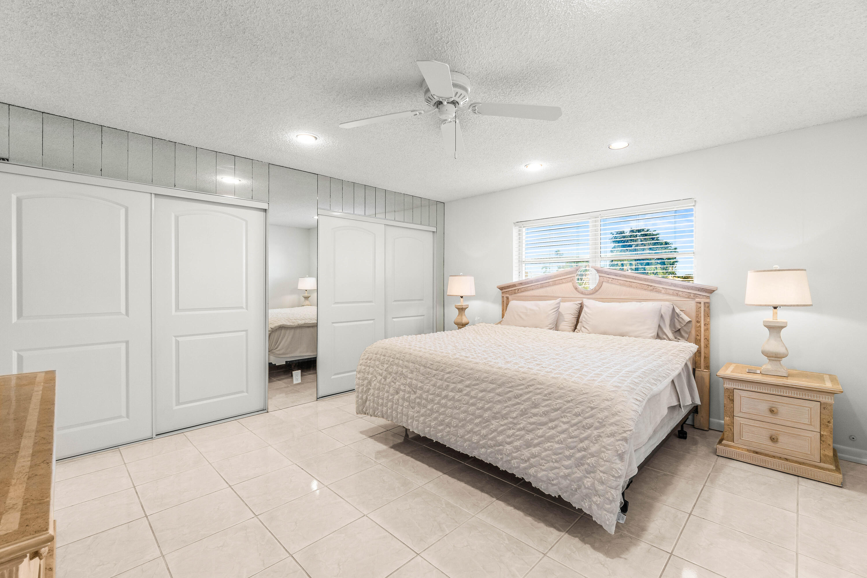 DELRAY VILLAS 5 - Residential