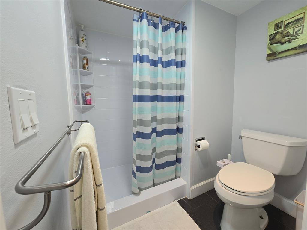 River Reach Condominiums - Residential Lease