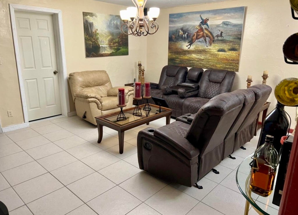 Photo of 4727 Myrtle Lane, West Palm Beach, FL 33417 (MLS # B26066027)