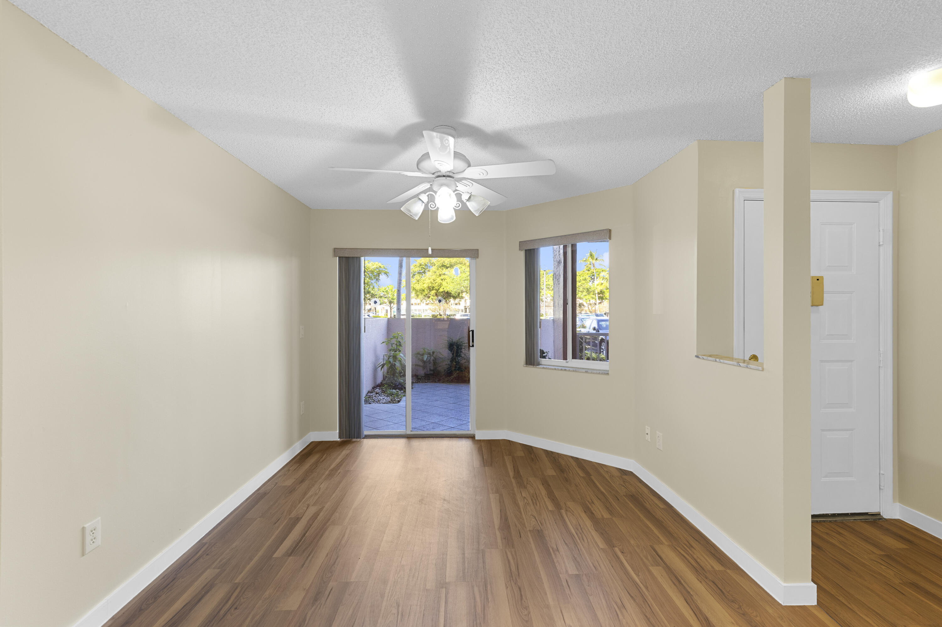 GRANVILLE CONDOMINIUM H - Residential