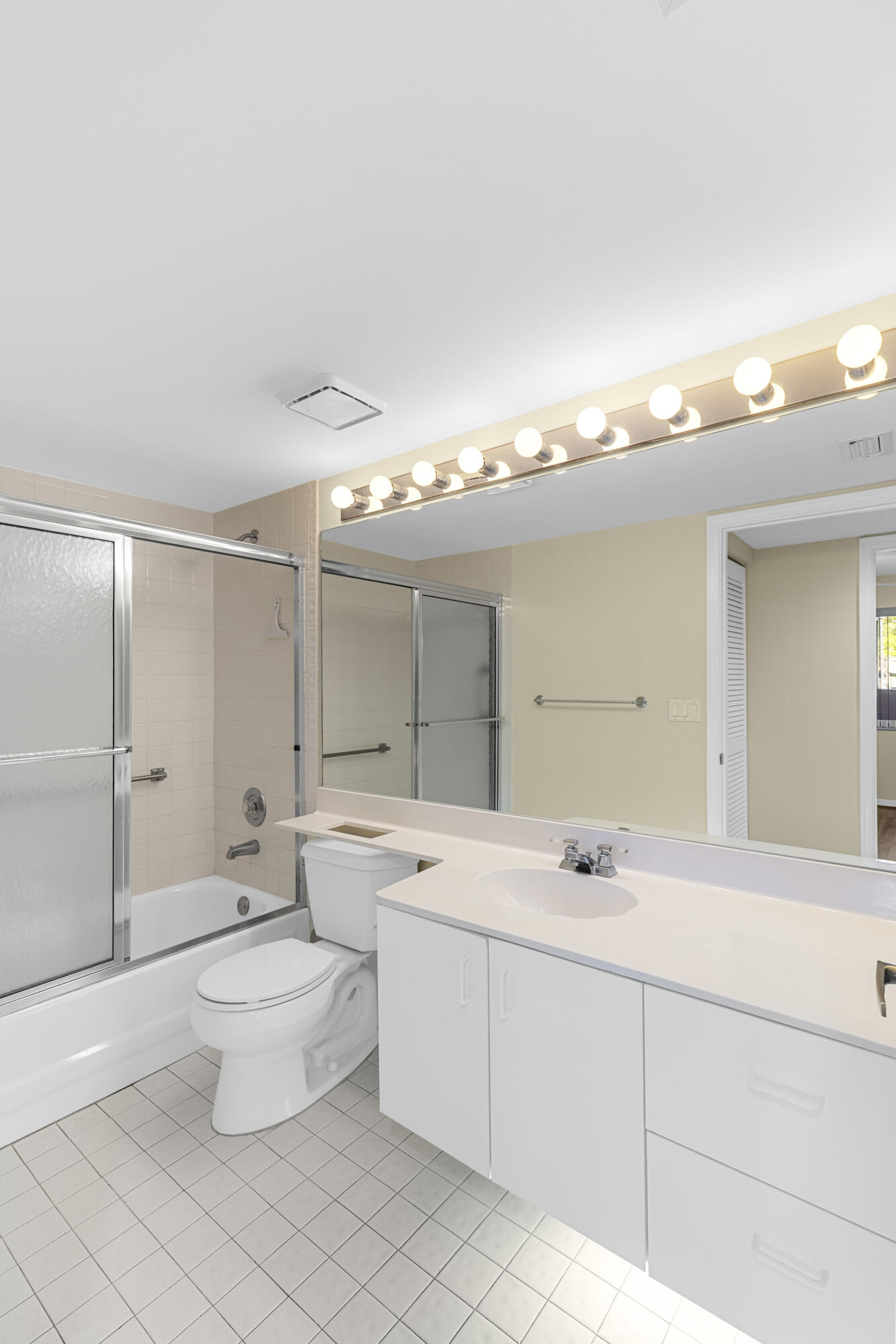 GRANVILLE CONDOMINIUM H - Residential