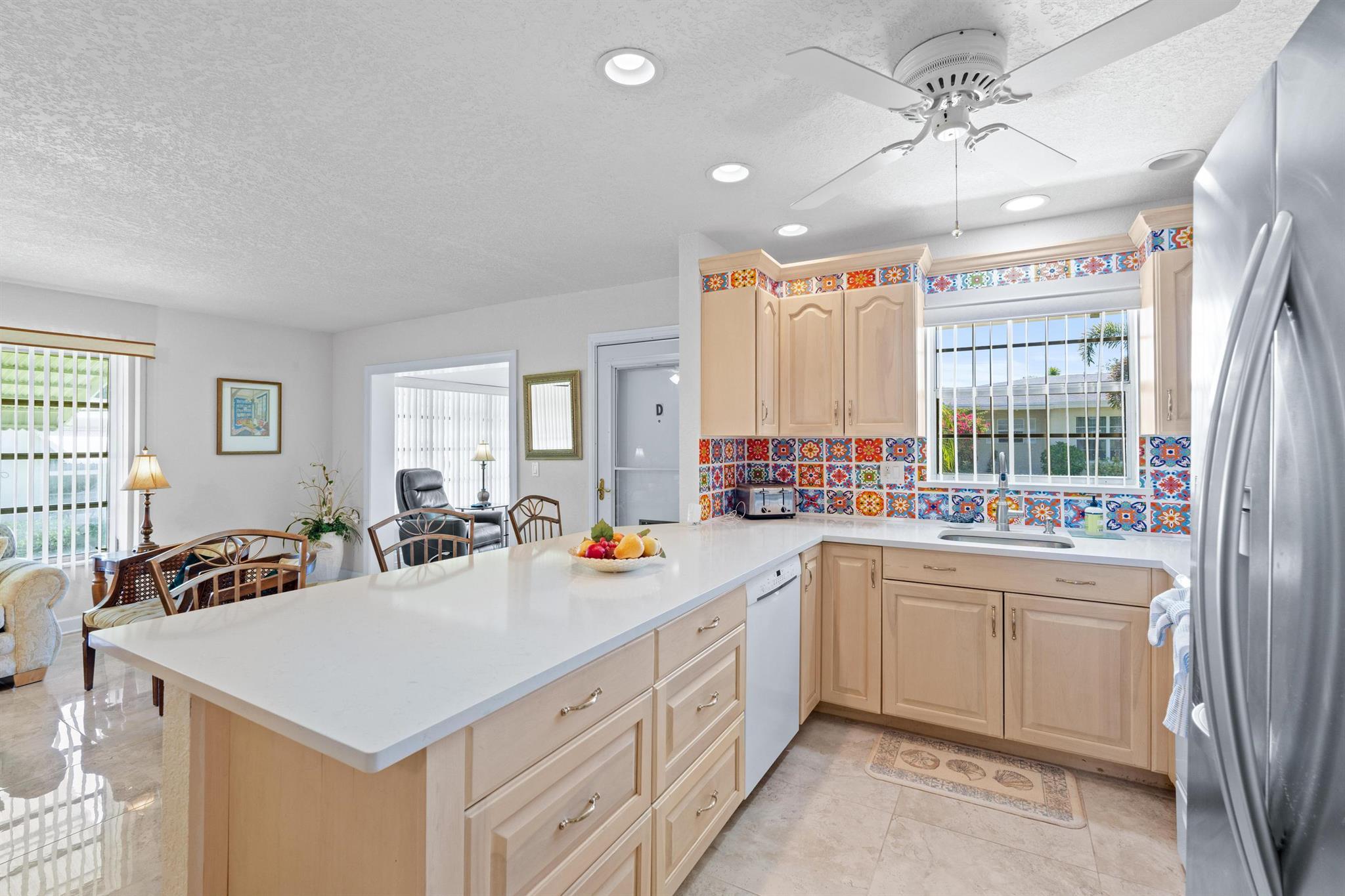 PINE POINT VILLAS CONDO - Residential