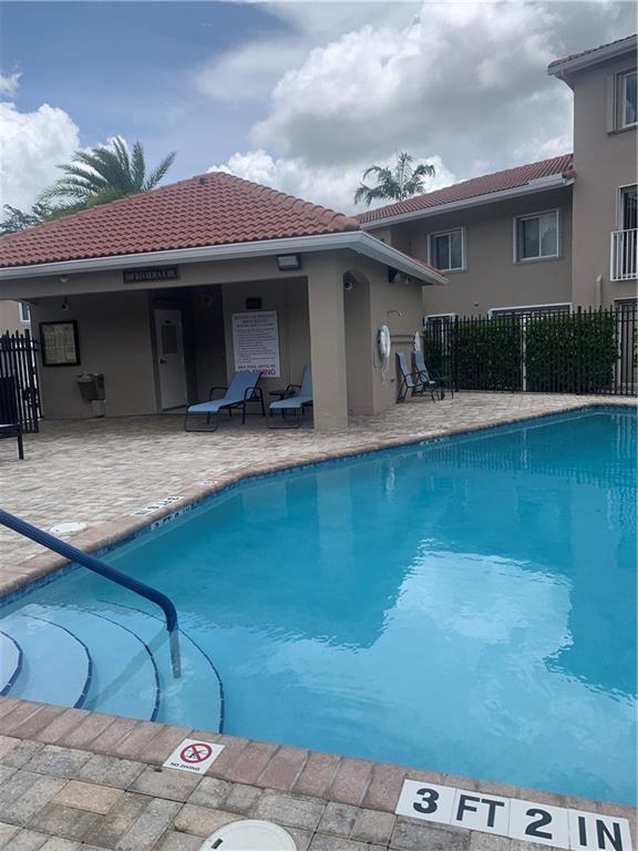 Bonaventure 82-43 B - Residential Lease