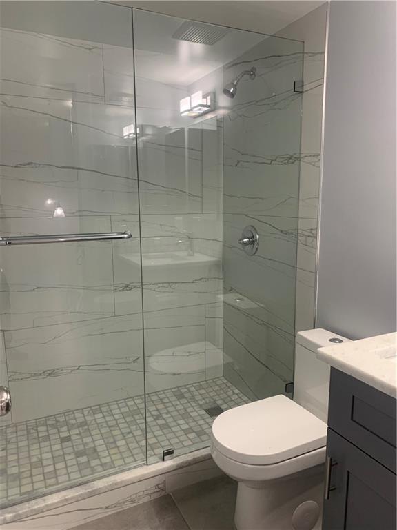 Bonaventure 82-43 B - Residential Lease