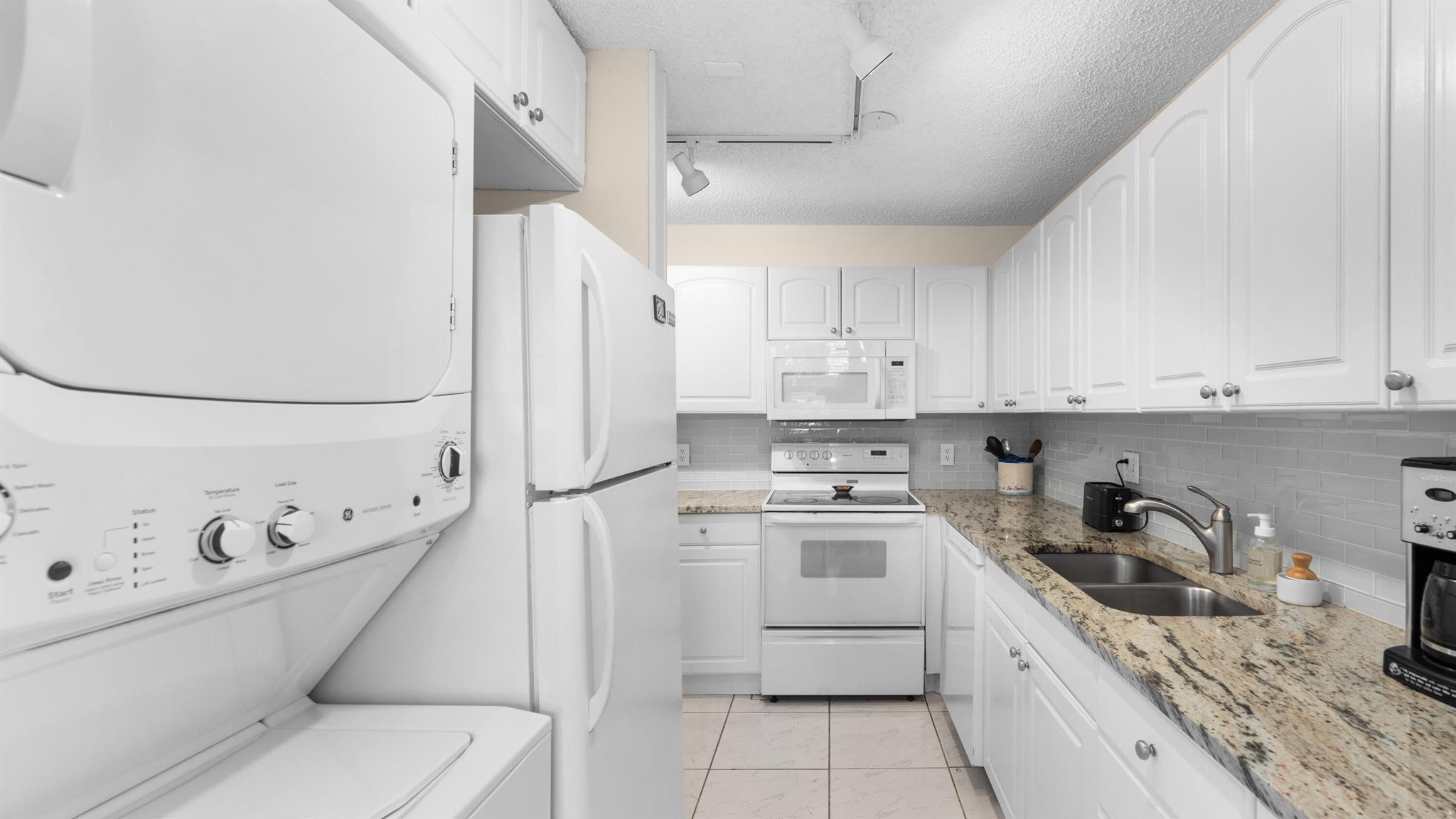 1630 NW 18th Avenue 101