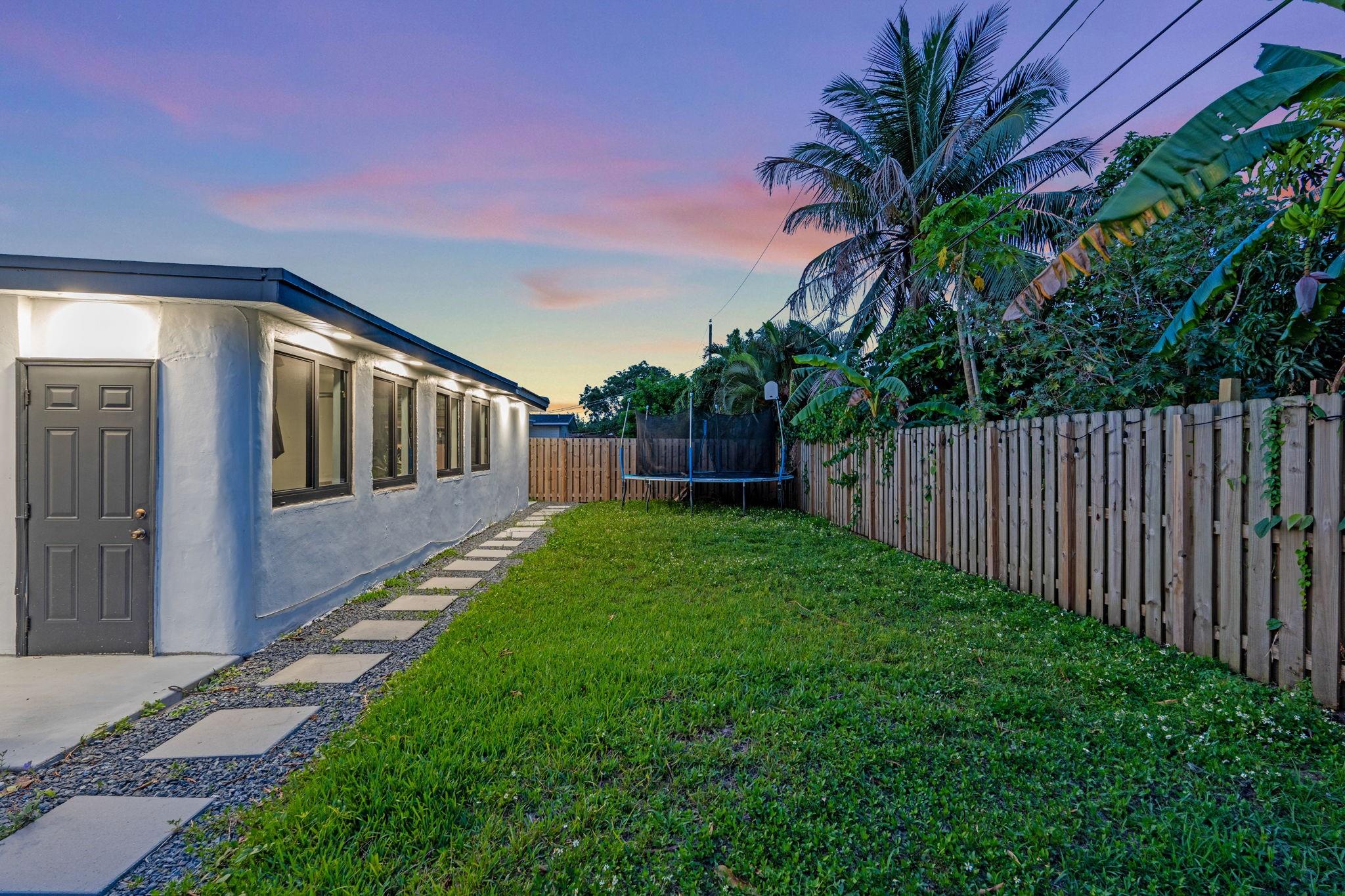 Sunrise Golf Village Sec - Residential